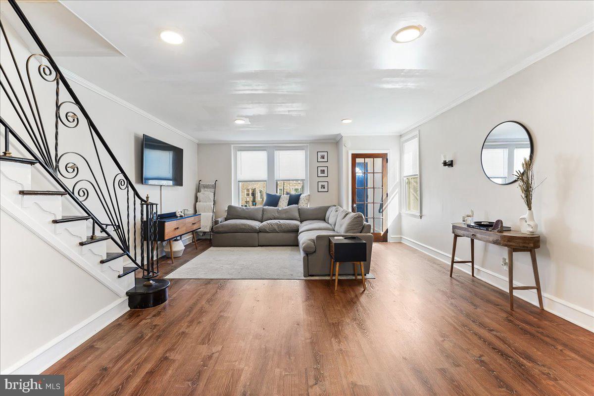 HOLMESBURG - Residential