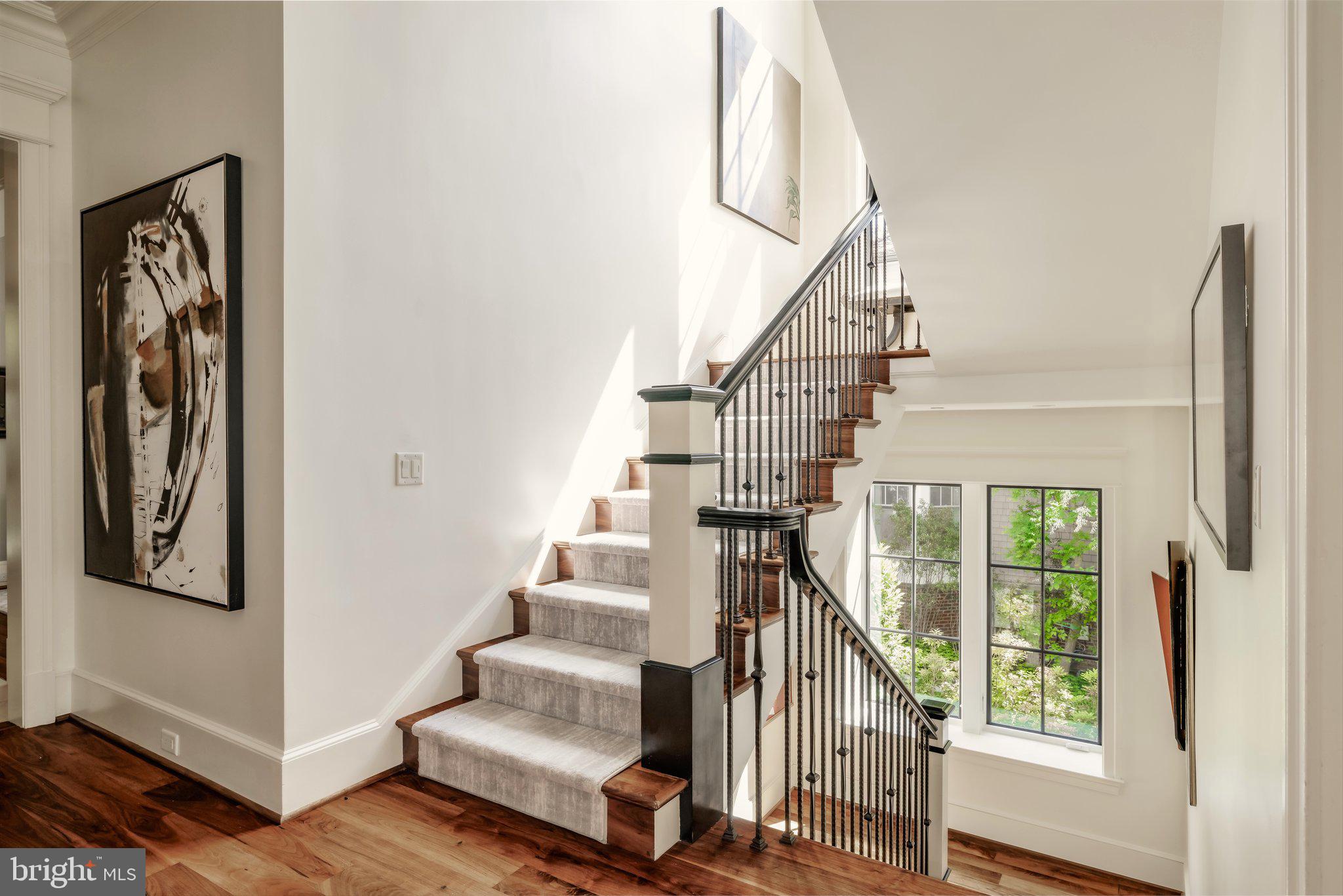 PHILLIPS PARK - Residential