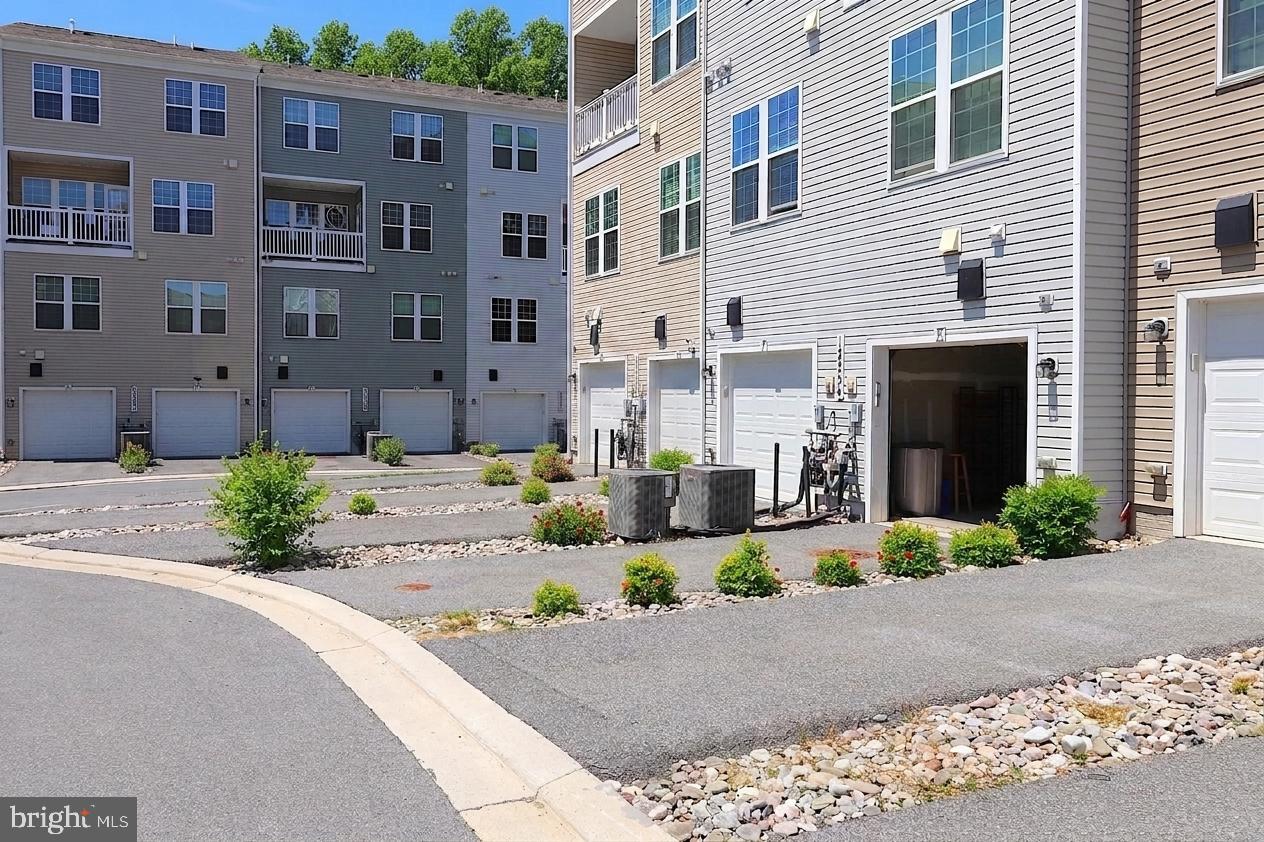 CENTURY ROW - Residential