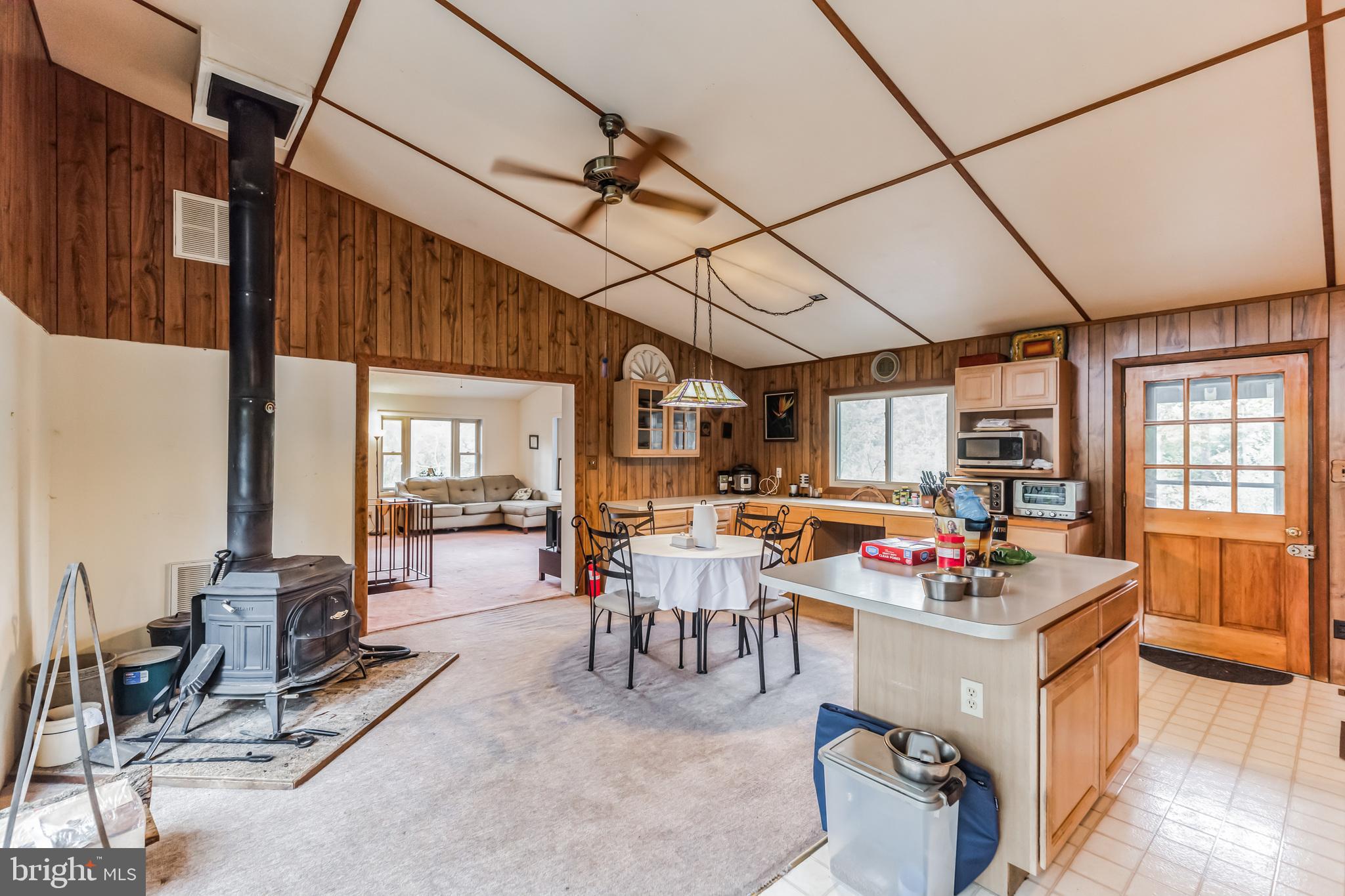 WIND IN THE WILLOWS - Residential