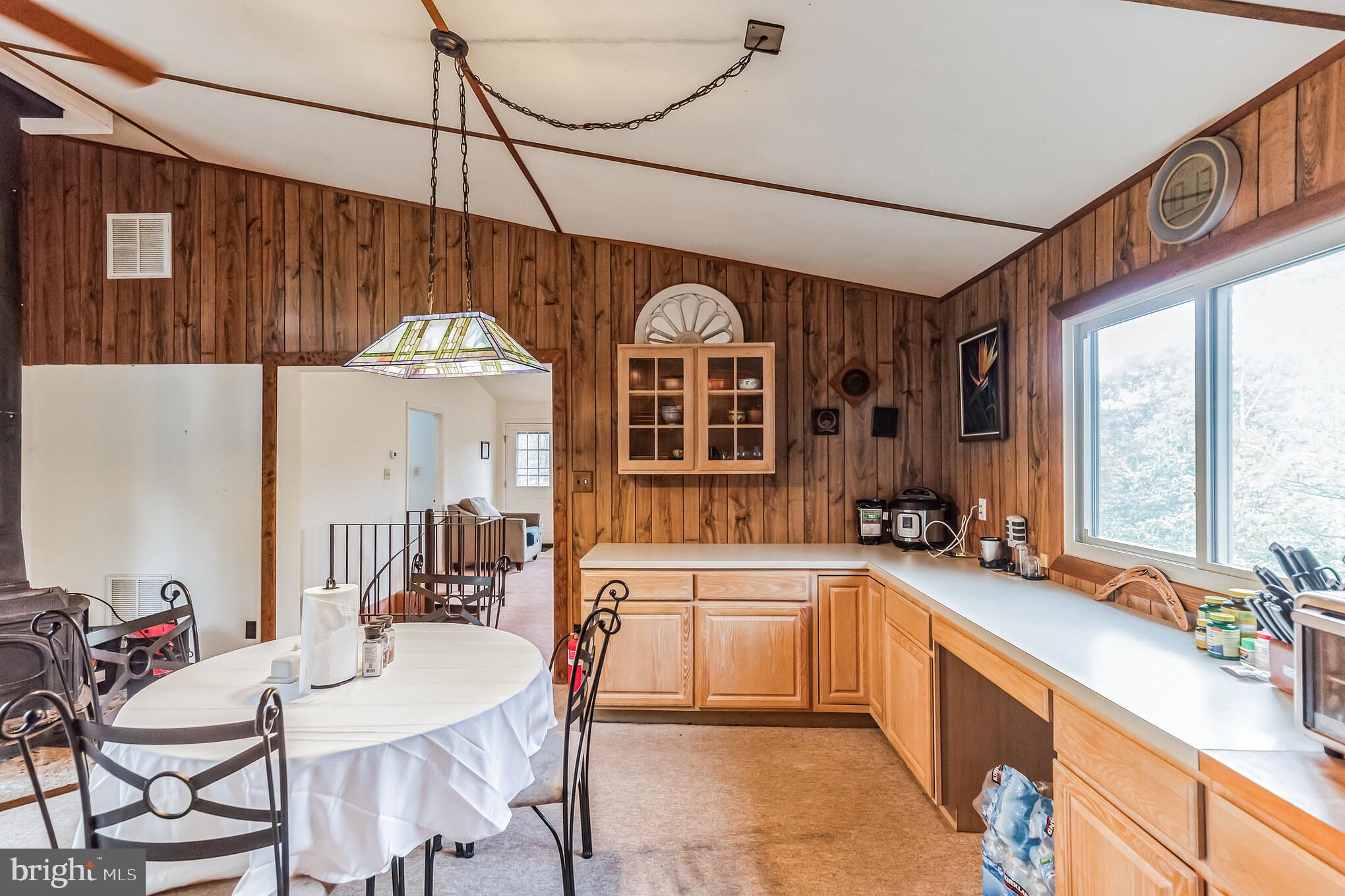 WIND IN THE WILLOWS - Residential