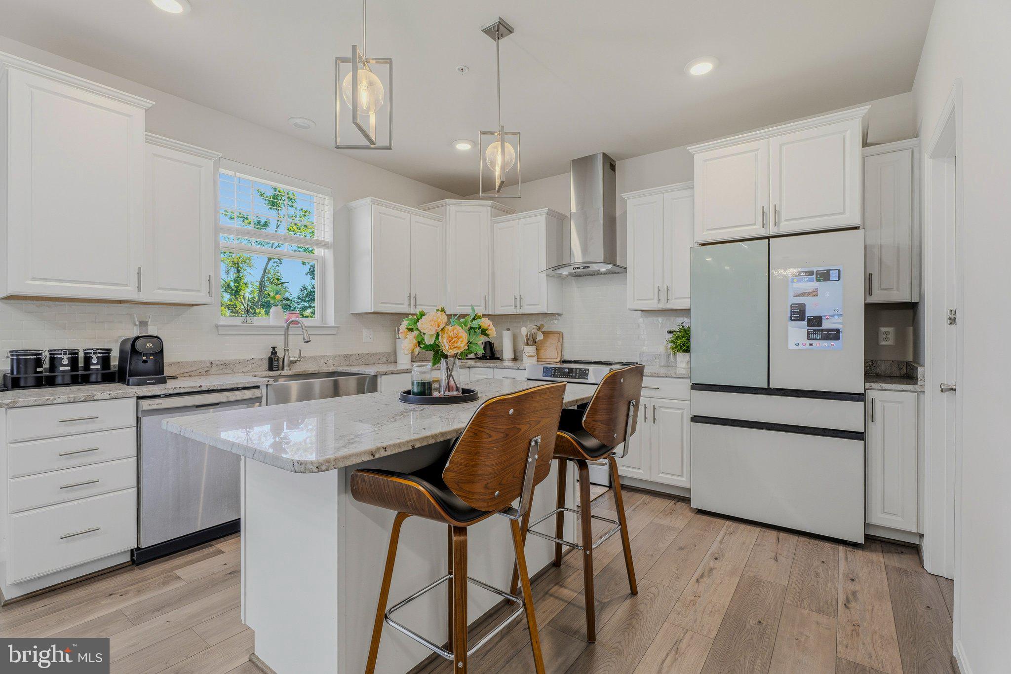 RIDGE - Residential