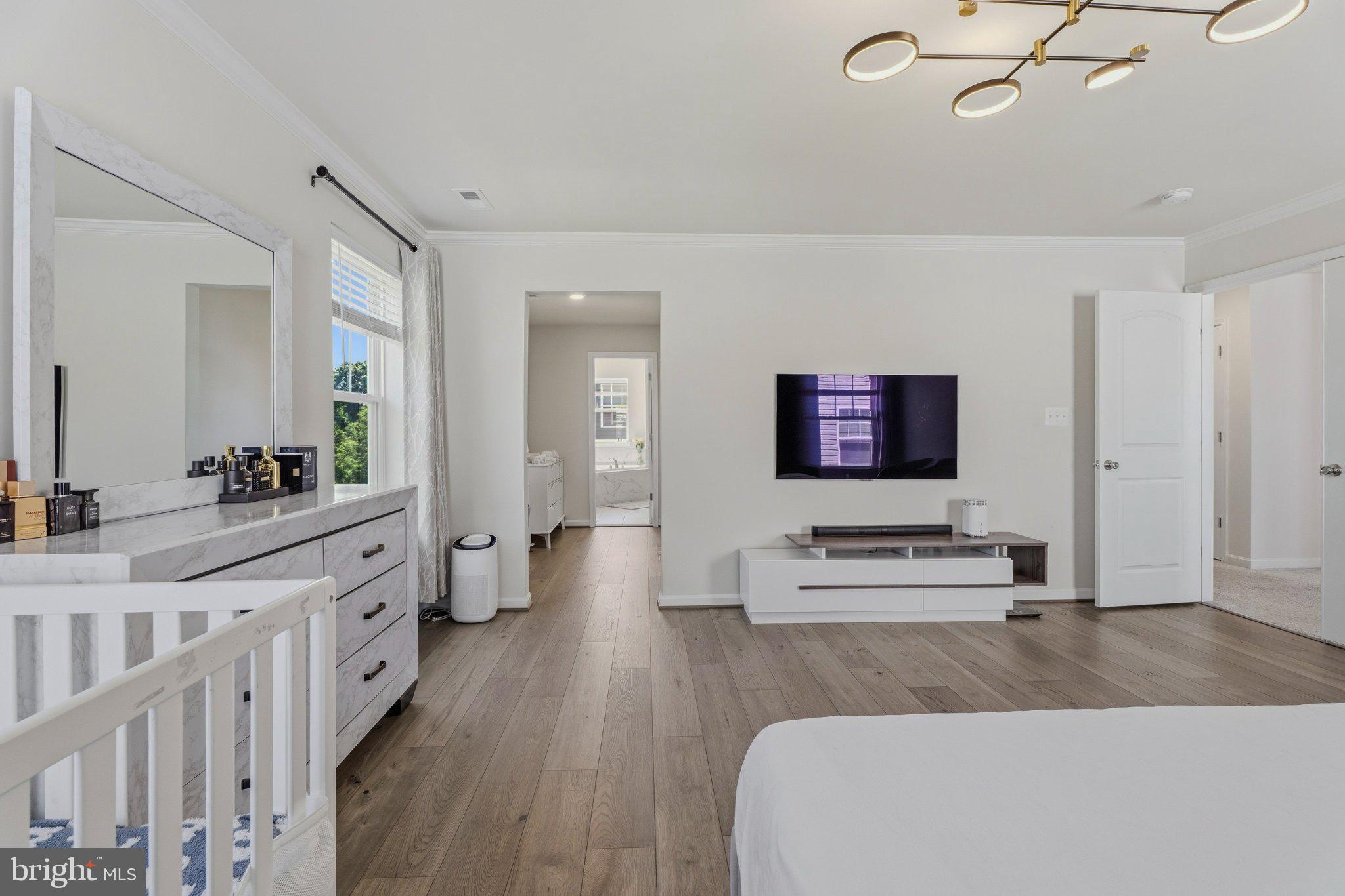 RIDGE - Residential