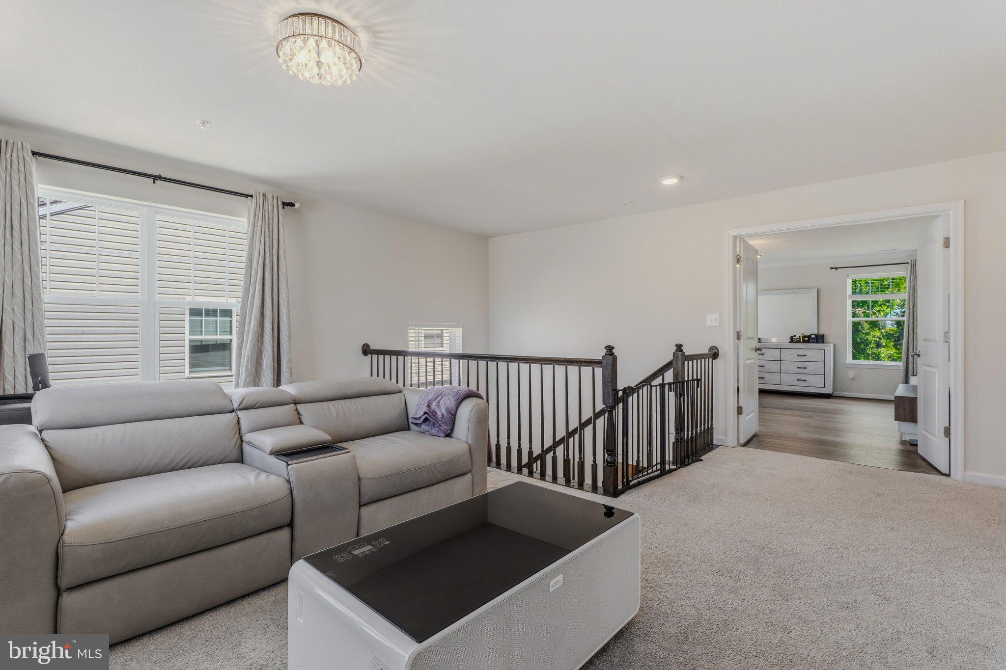RIDGE - Residential