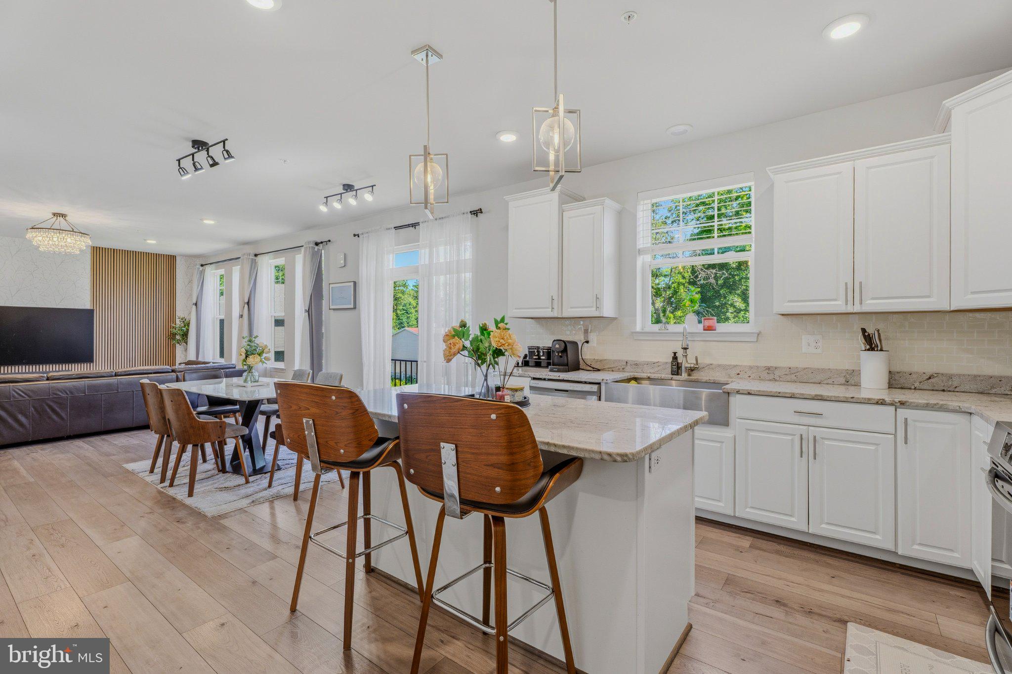 RIDGE - Residential