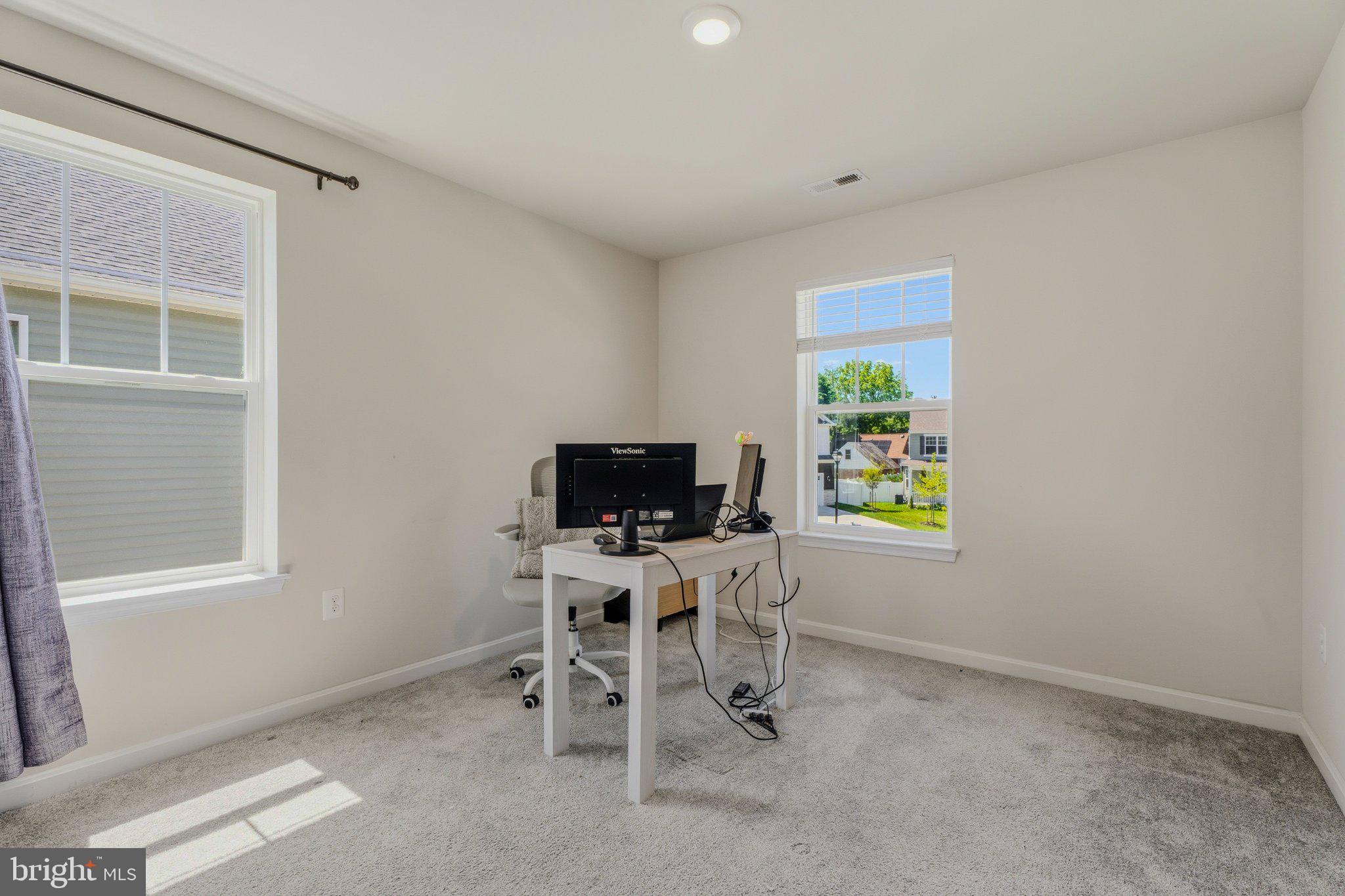 RIDGE - Residential