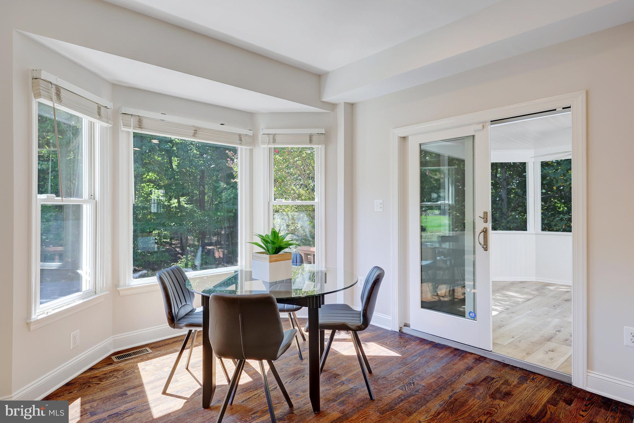 CAMBERLEY WEST - Residential