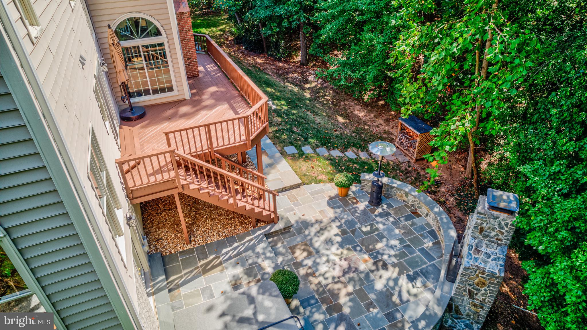 CAMBERLEY WEST - Residential