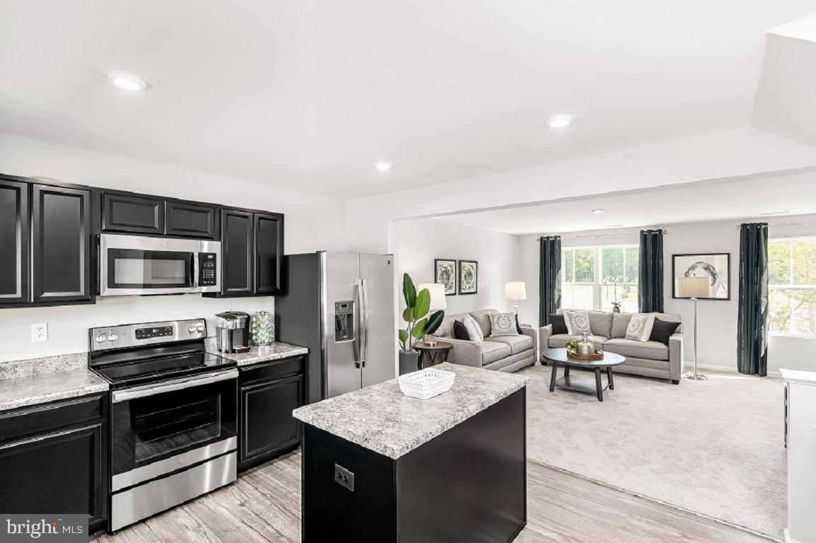 SOUTH BROOK - Residential