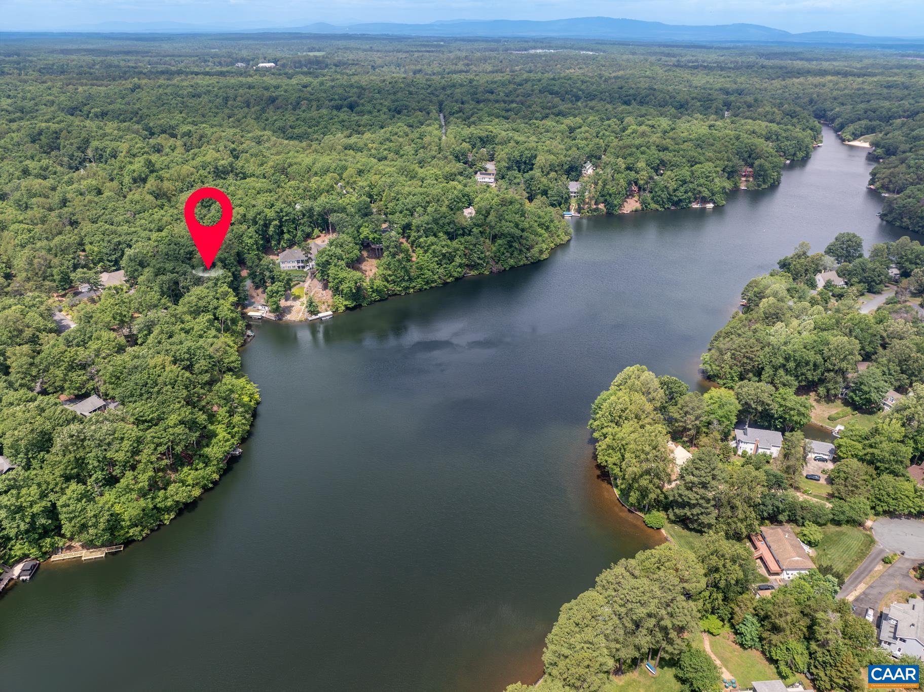 LAKE MONTICELLO - Land