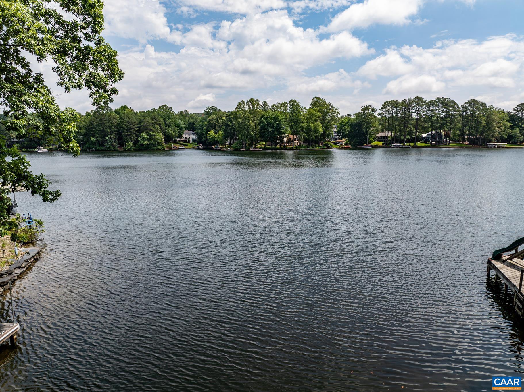 LAKE MONTICELLO - Land