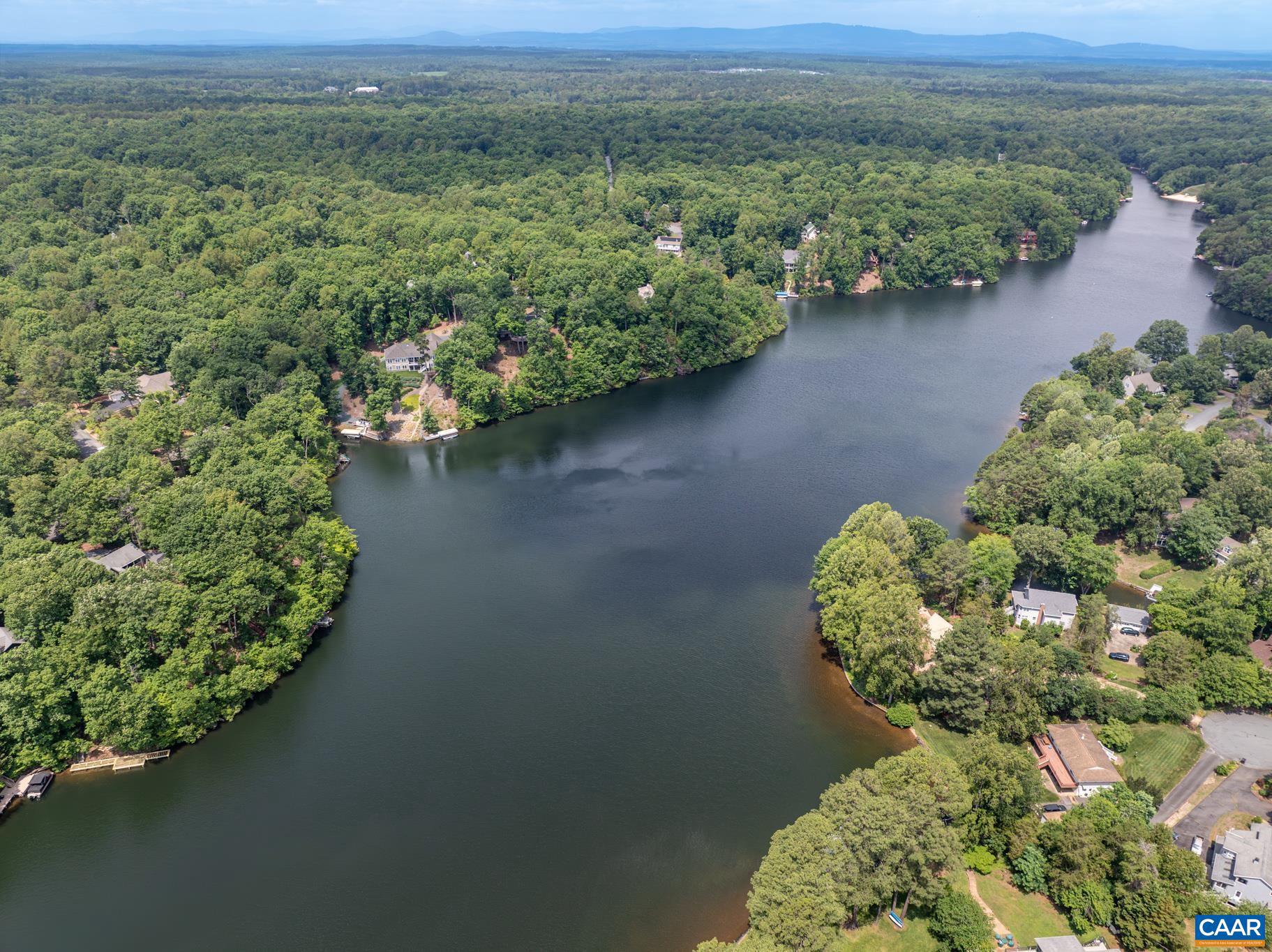 LAKE MONTICELLO - Land