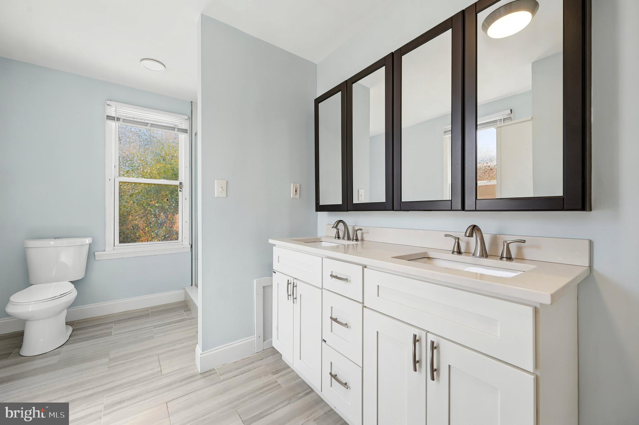 EAST FALLS - Residential