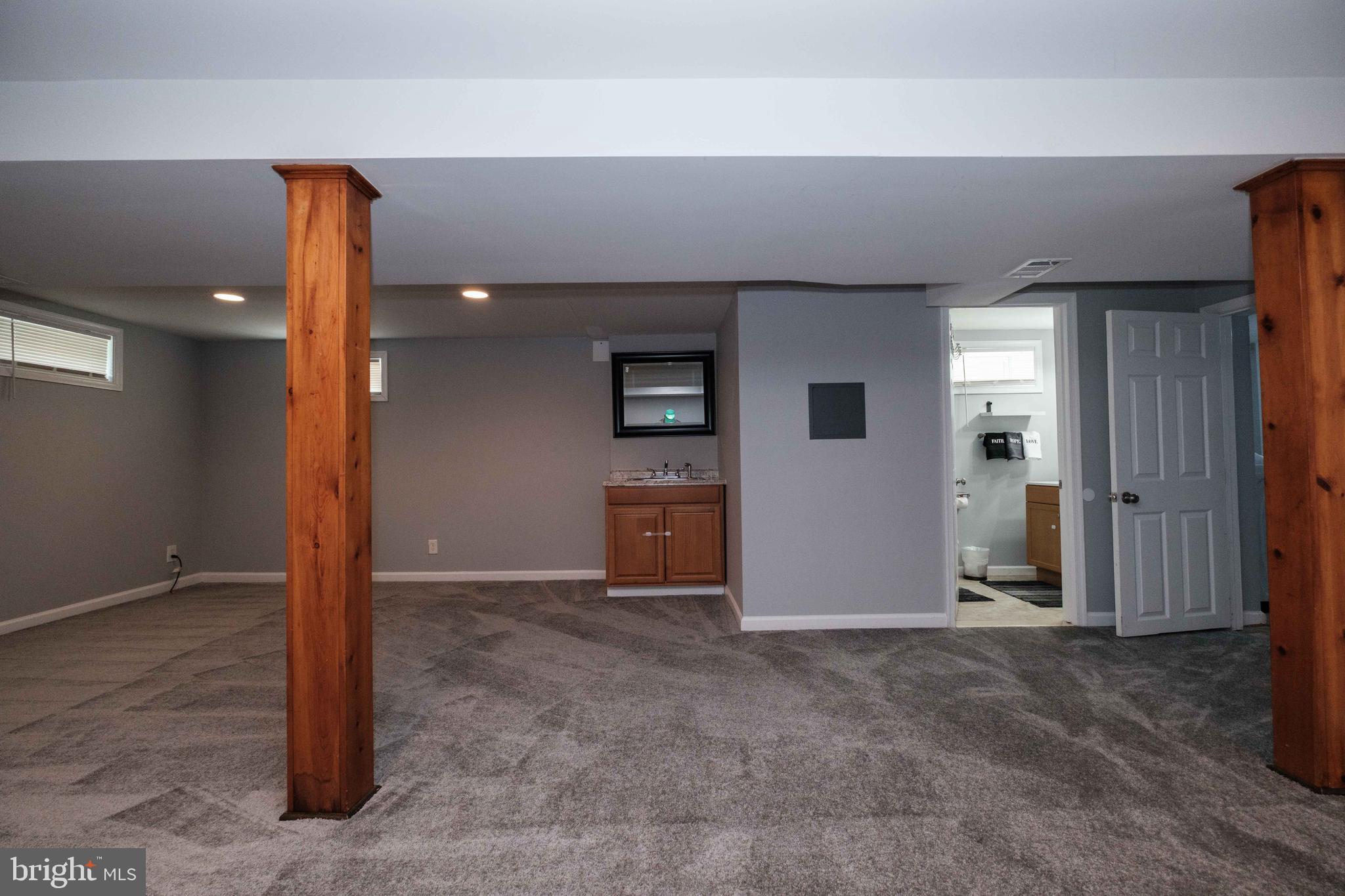 DISTRICT HEIGHTS - Residential