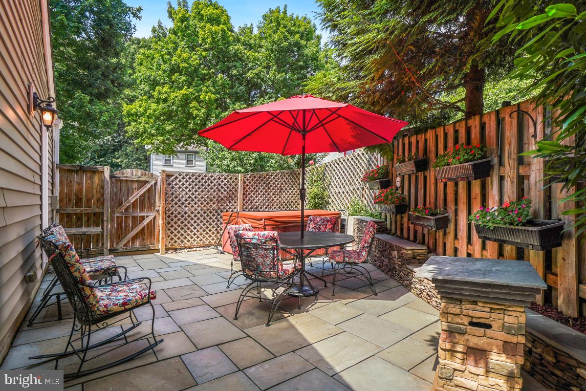 HADLEY FARMS - Residential