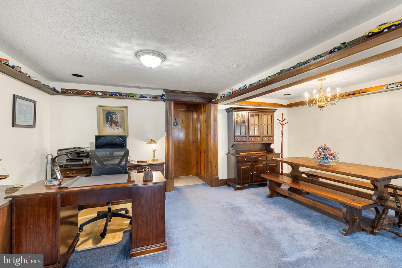PINE GROVE ROAD - Residential