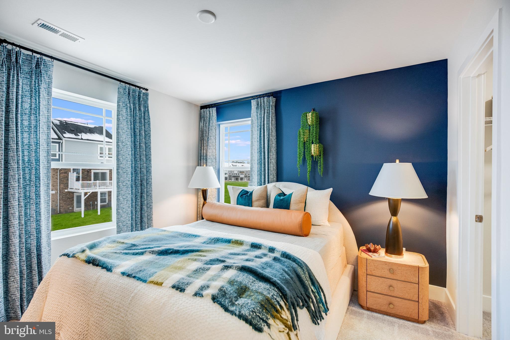 LAKESIDE AT TRAPPE - Residential