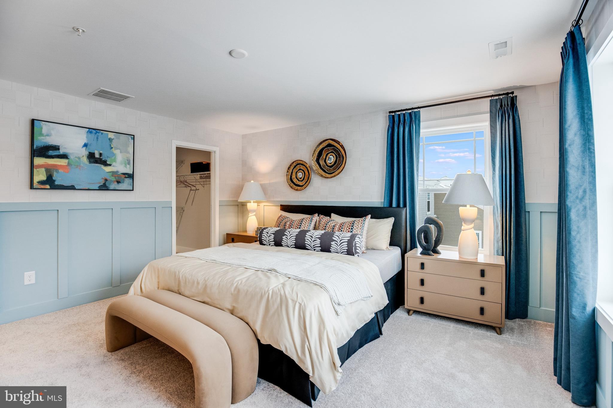 LAKESIDE AT TRAPPE - Residential