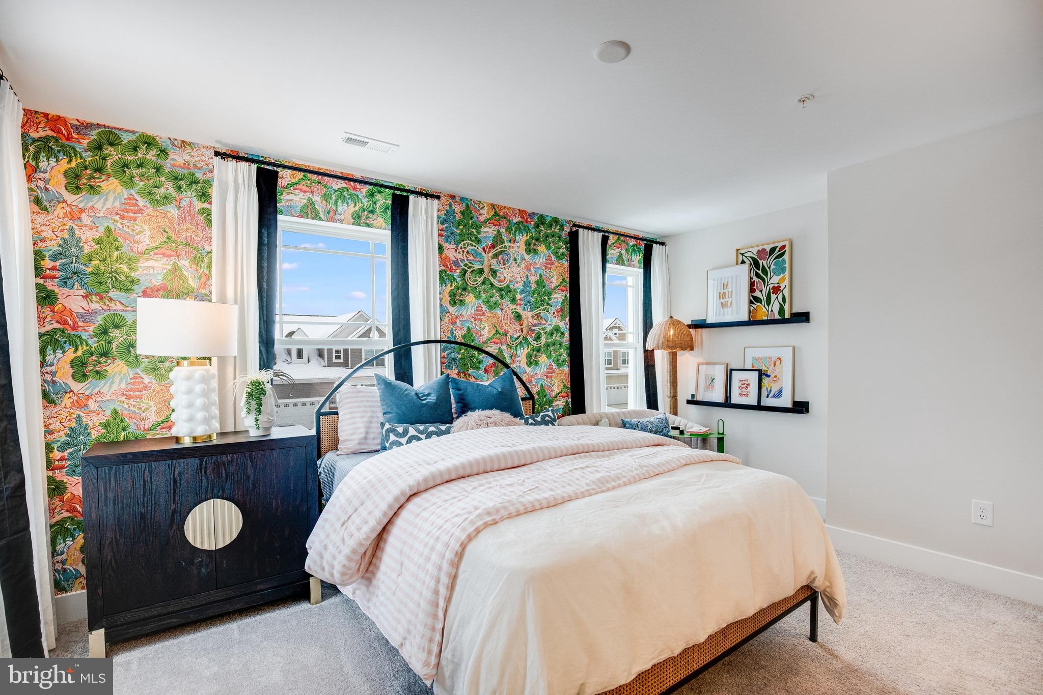LAKESIDE AT TRAPPE - Residential