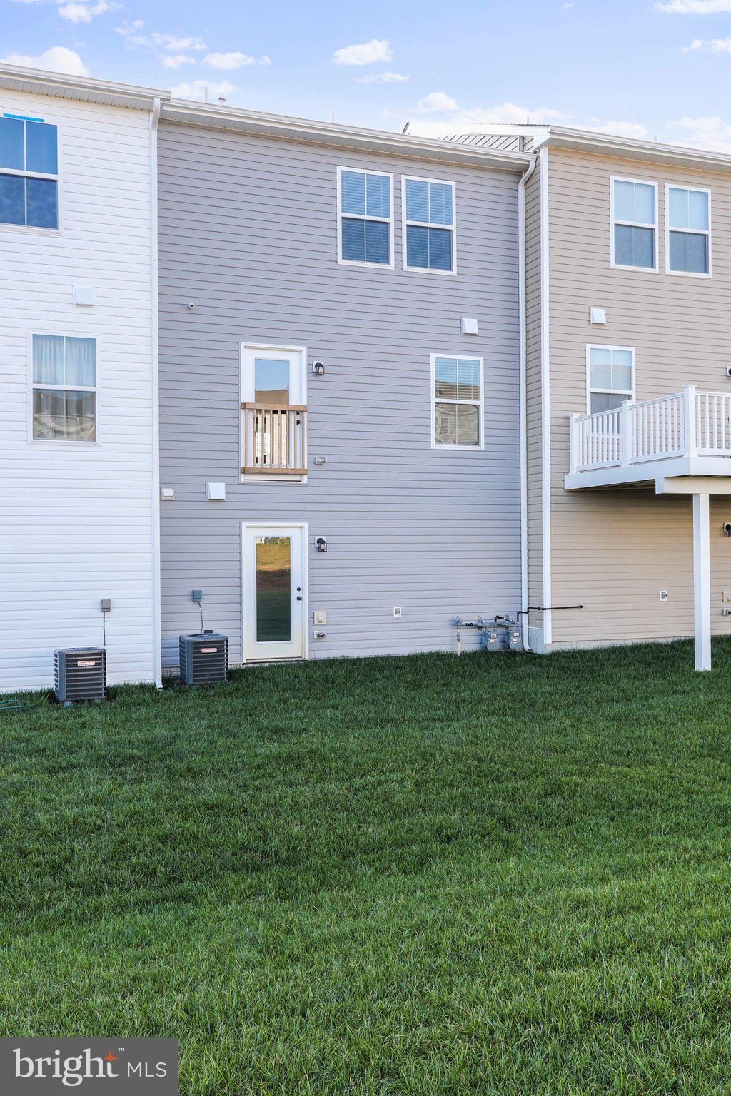 DILLON FARM - Residential
