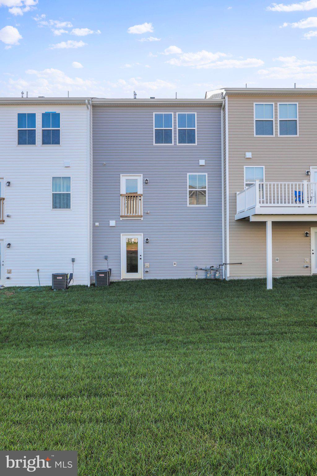 DILLON FARM - Residential