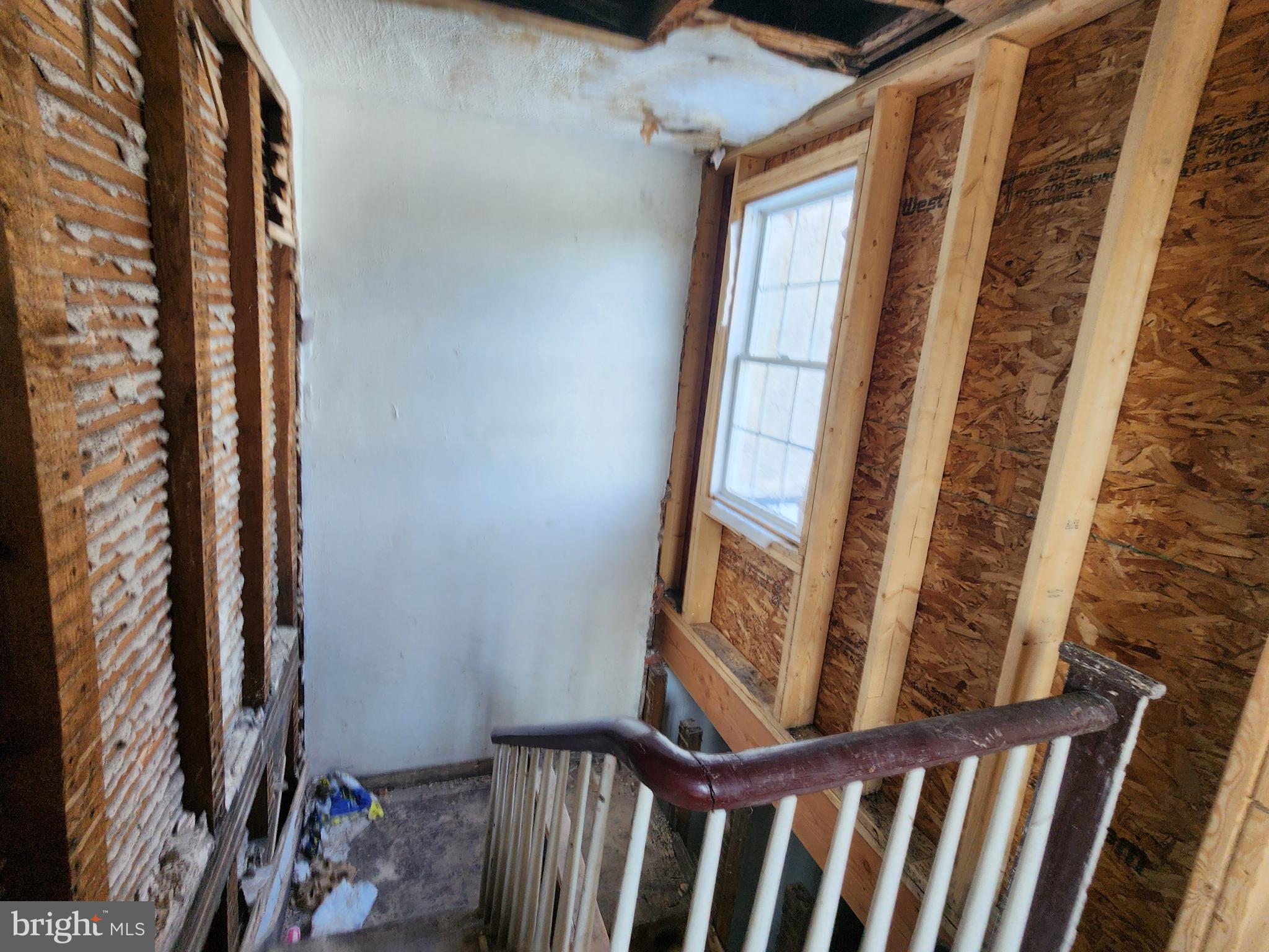 SANDTOWN-WINCHESTER - Residential