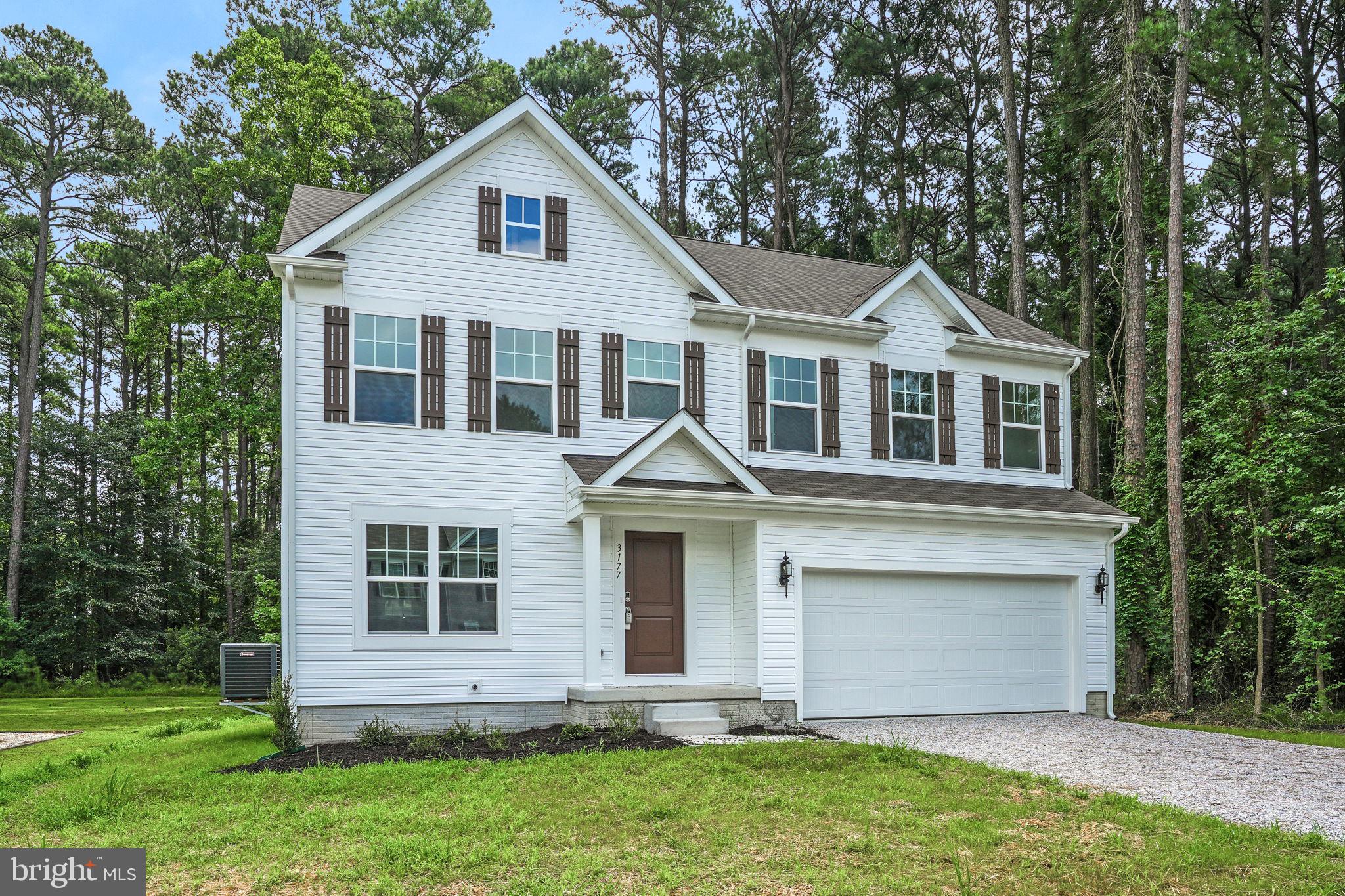 CAPTAIN'S COVE - Residential