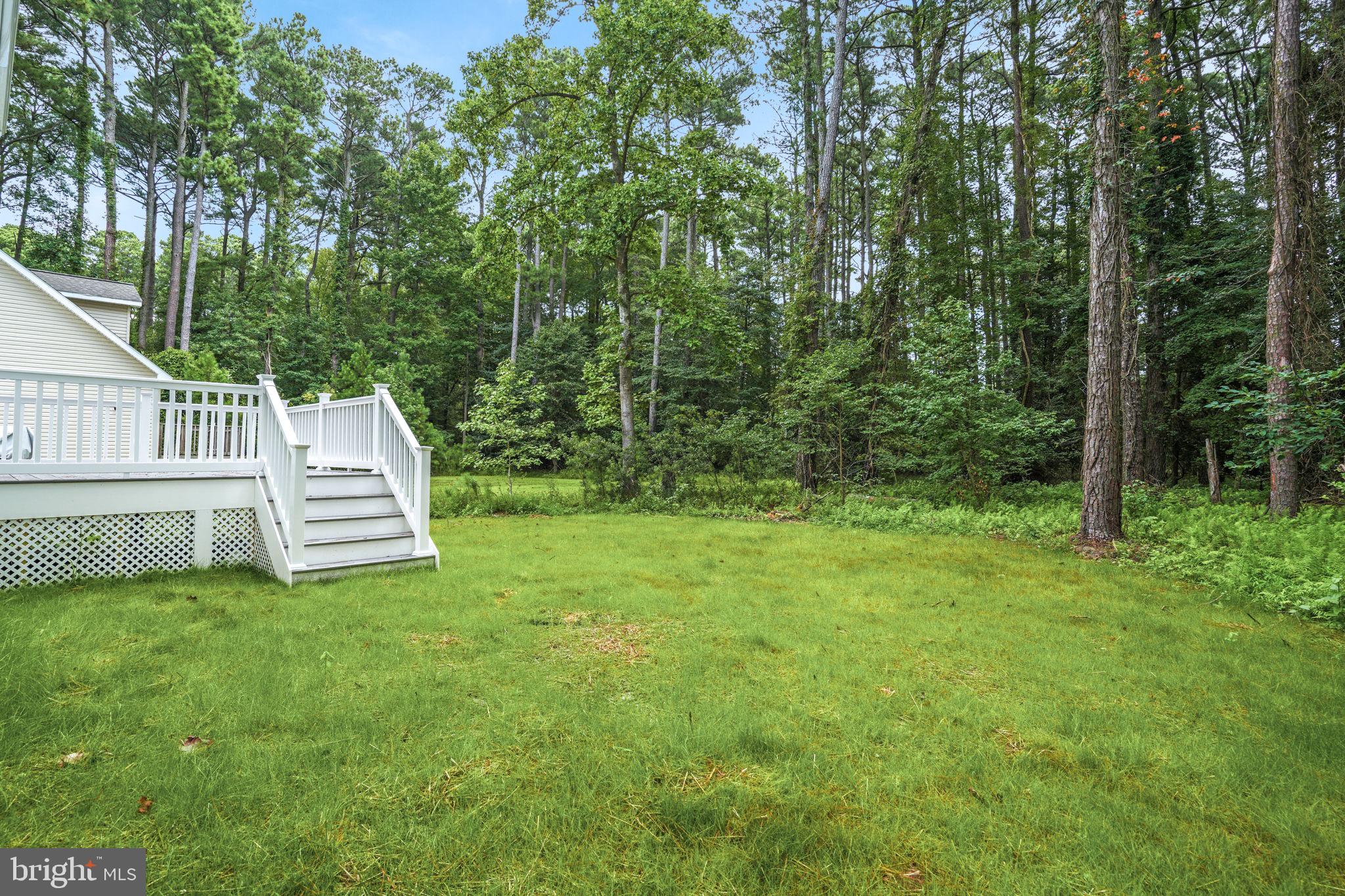 CAPTAIN'S COVE - Residential