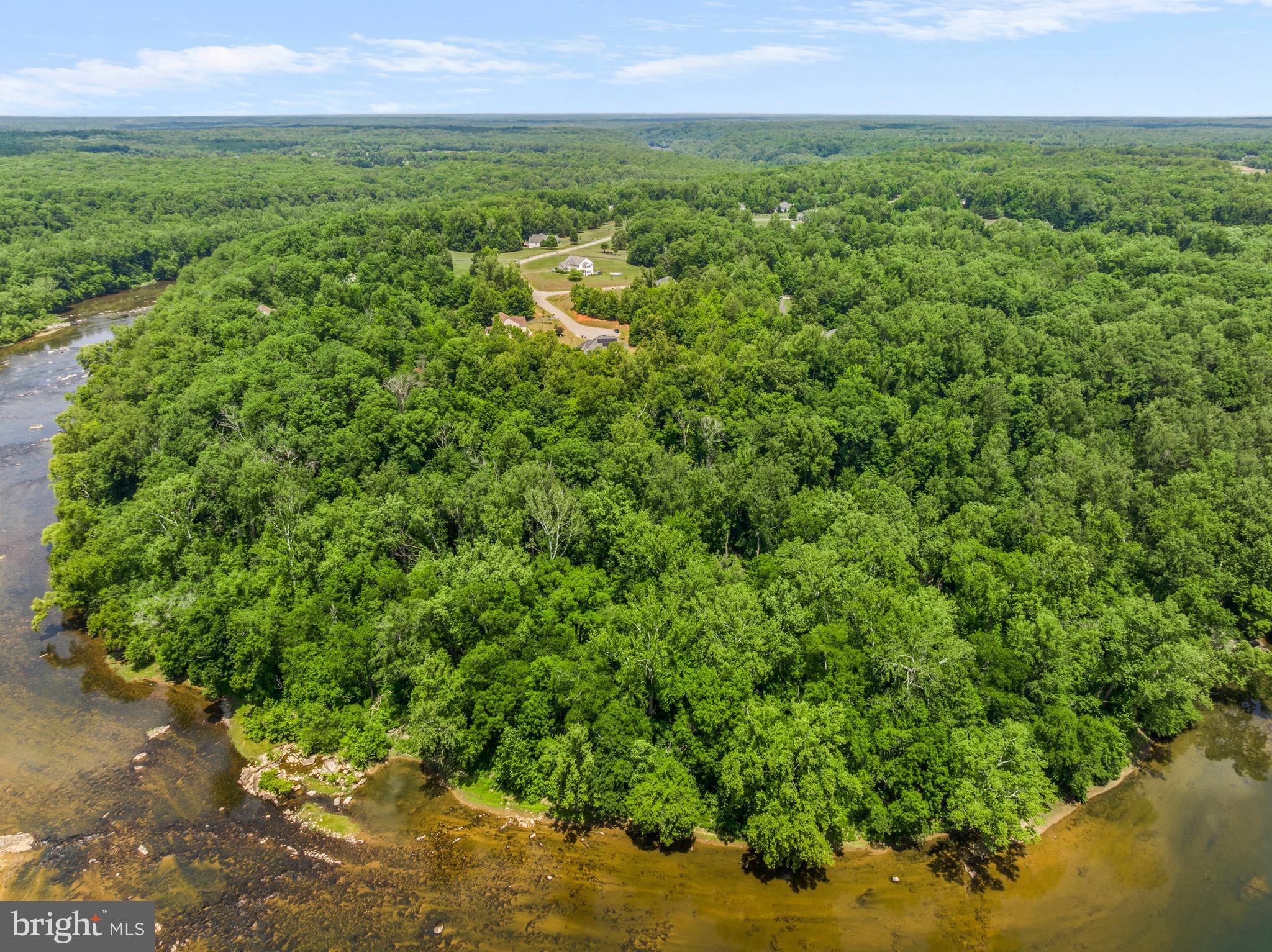 WELLINGTON CHASE ON THE RAPPAHANNOCK - Residential