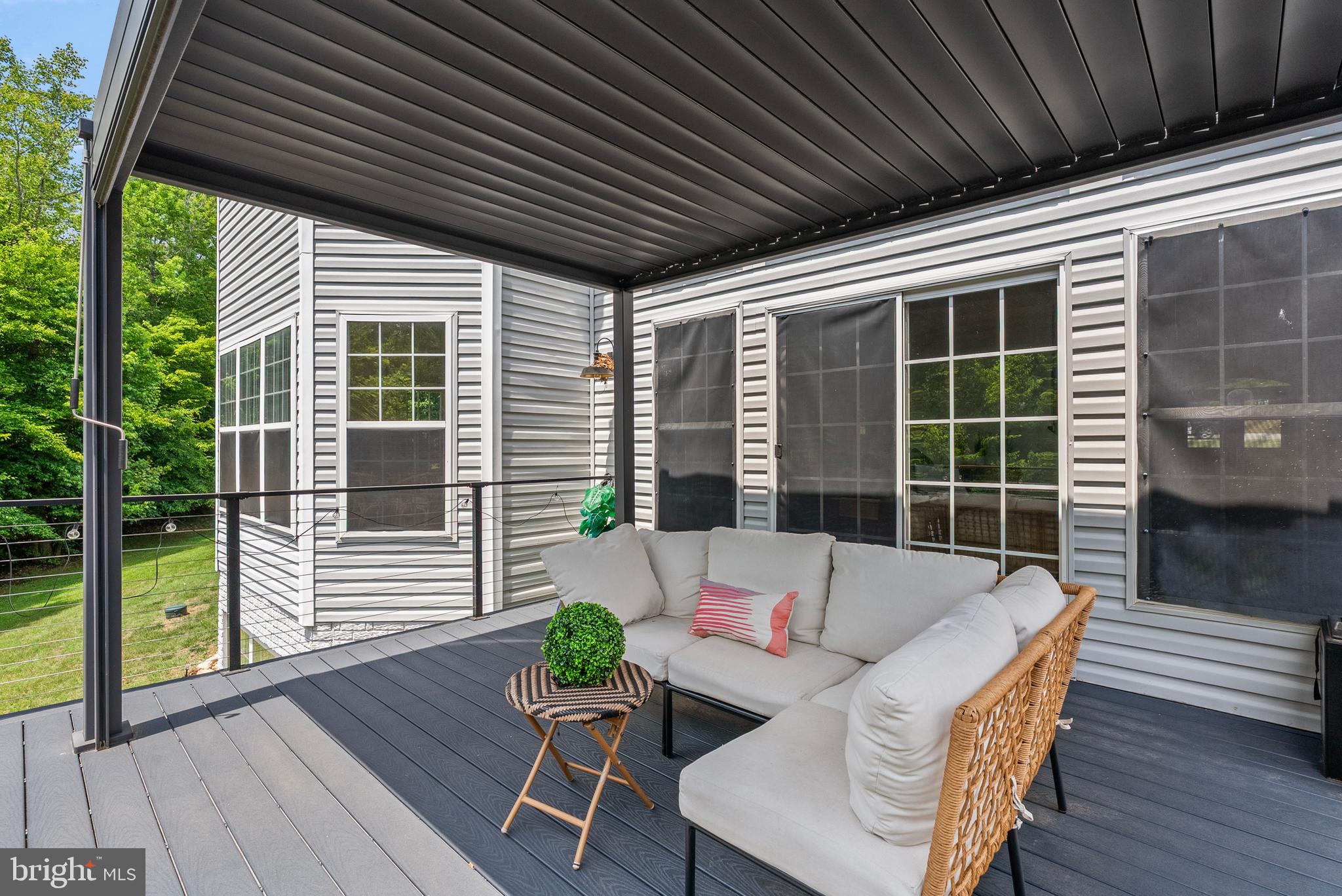 WELLINGTON CHASE ON THE RAPPAHANNOCK - Residential