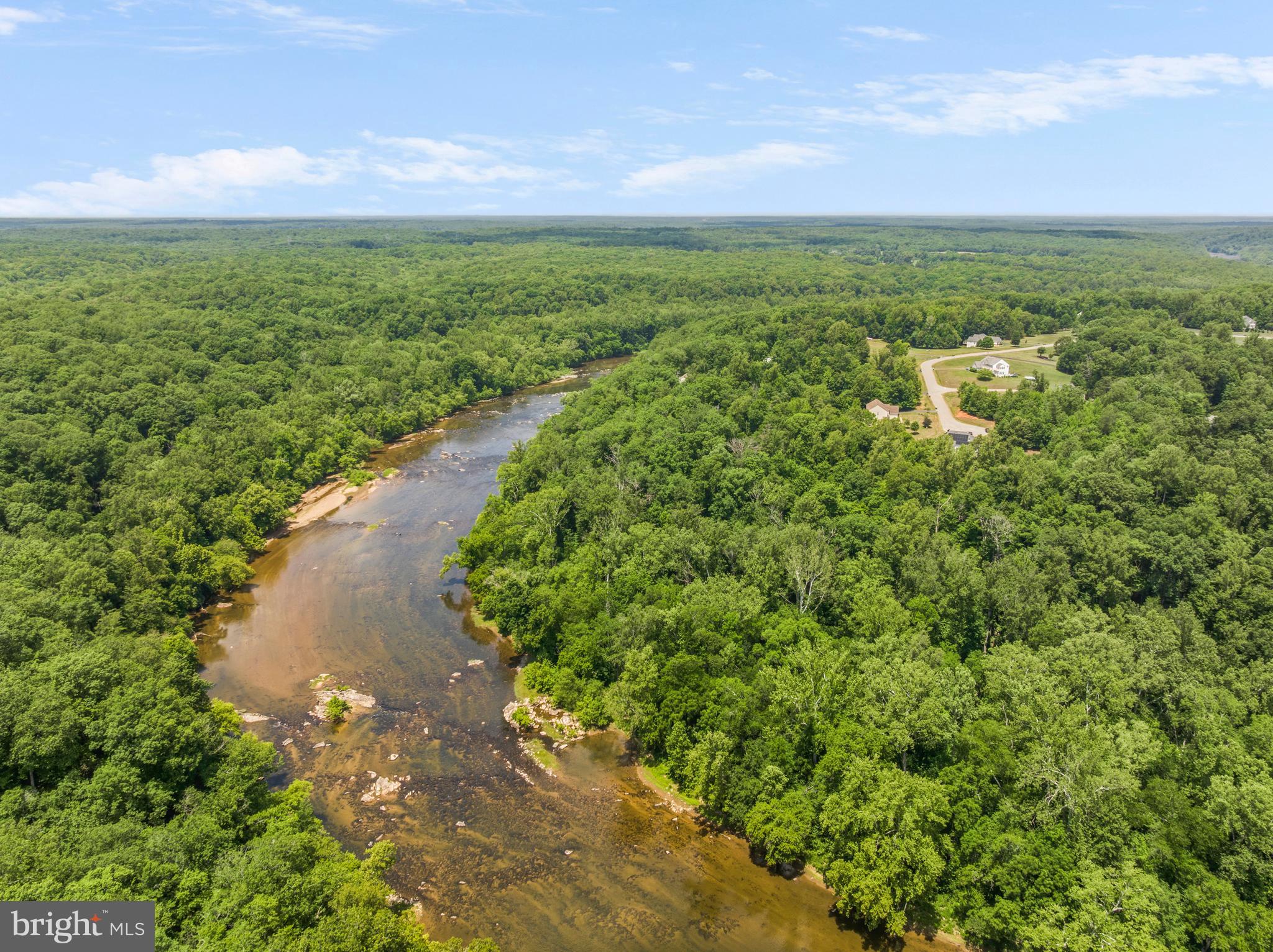 WELLINGTON CHASE ON THE RAPPAHANNOCK - Residential