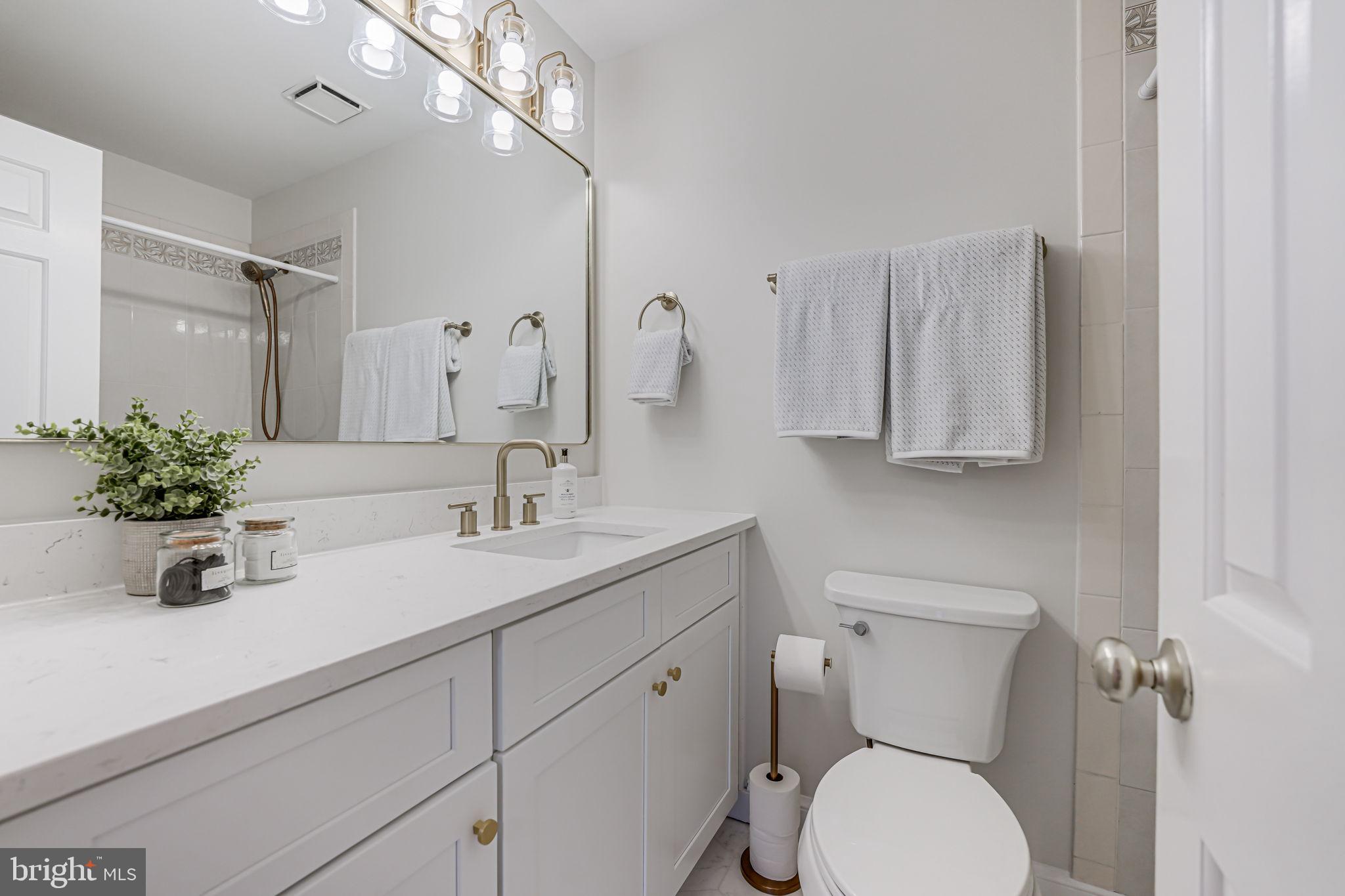 WINDSONG WEST - Residential