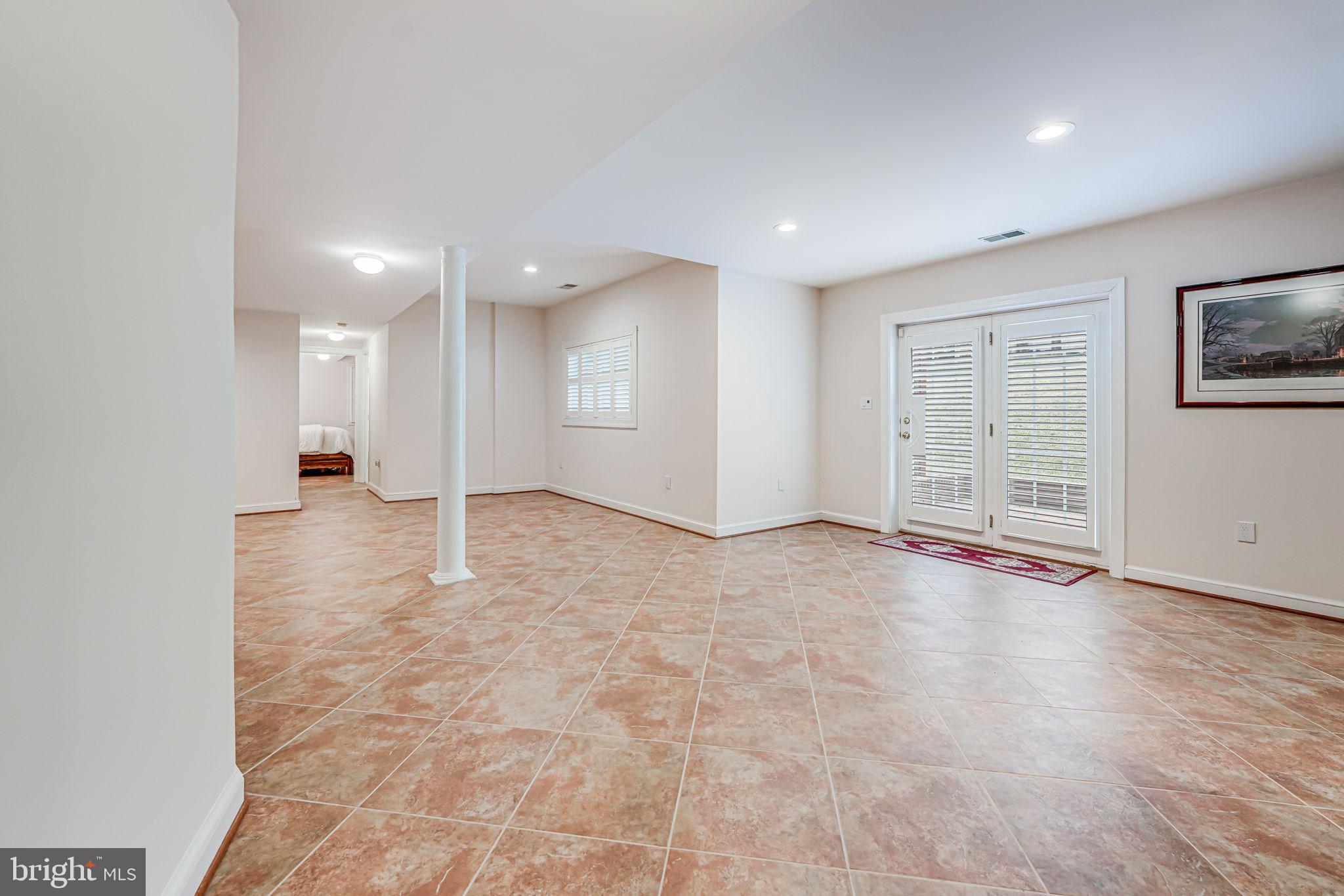 WINDSONG WEST - Residential