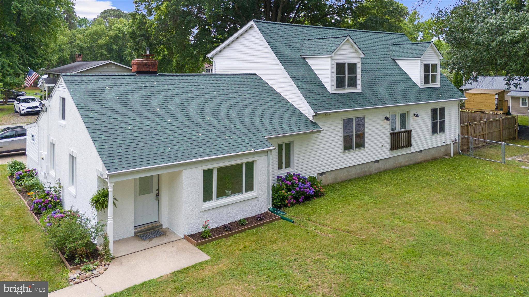 FRANKLIN MANOR - Residential