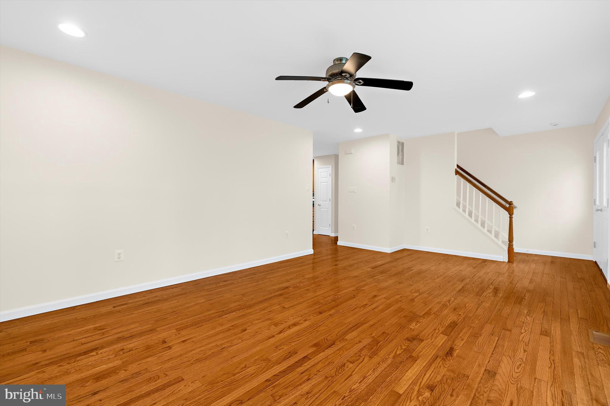 FRANKLIN MANOR - Residential