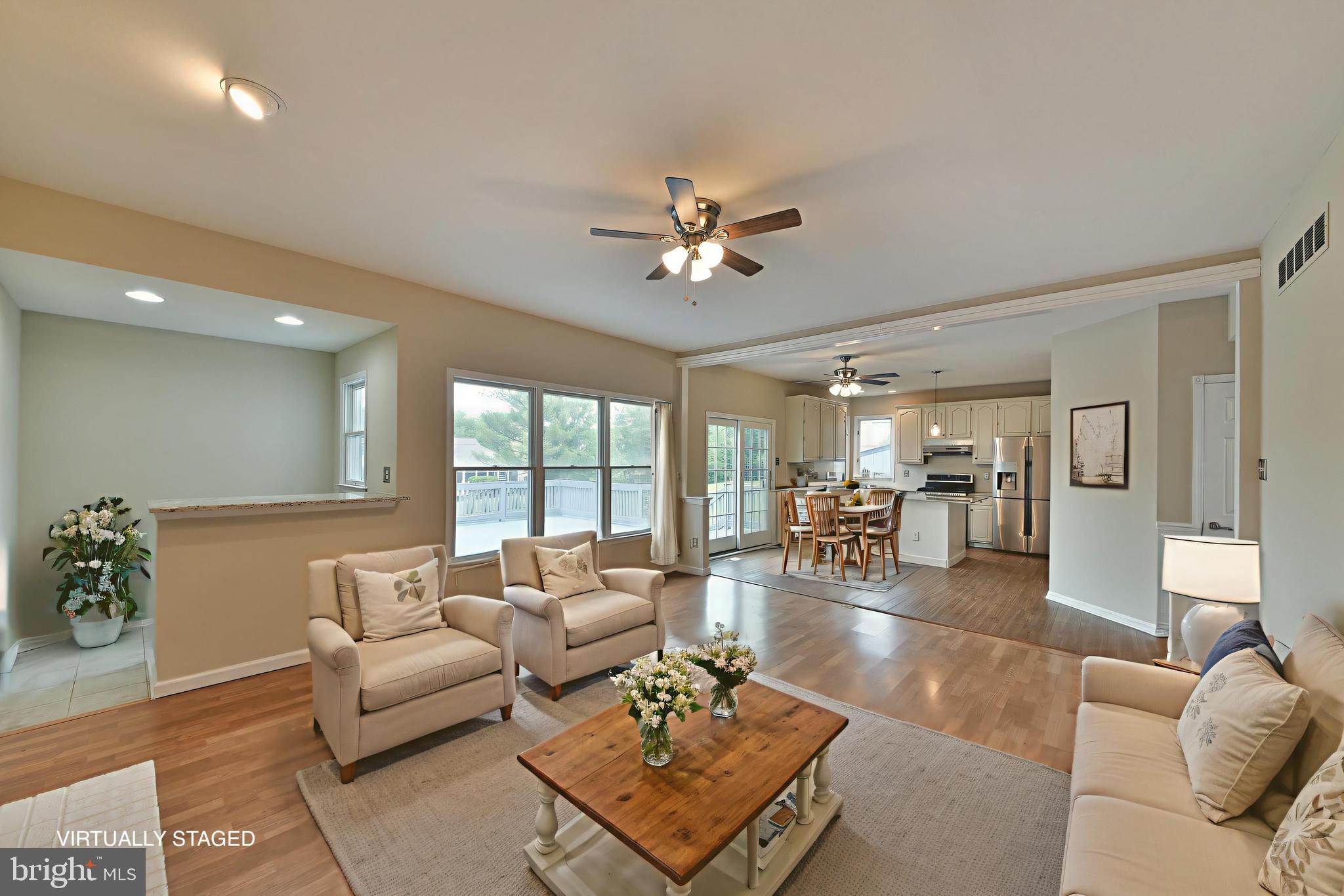 JAMISON HUNT - Residential