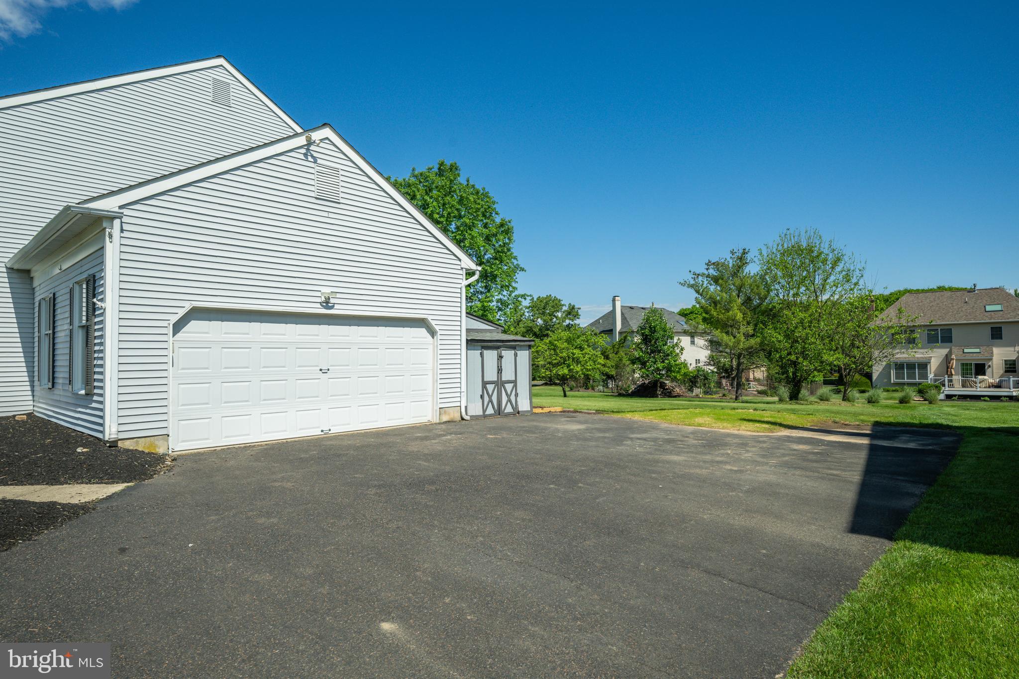 JAMISON HUNT - Residential