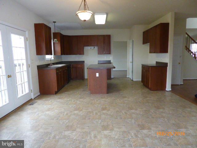 MCCAULEY CROSSING - Residential