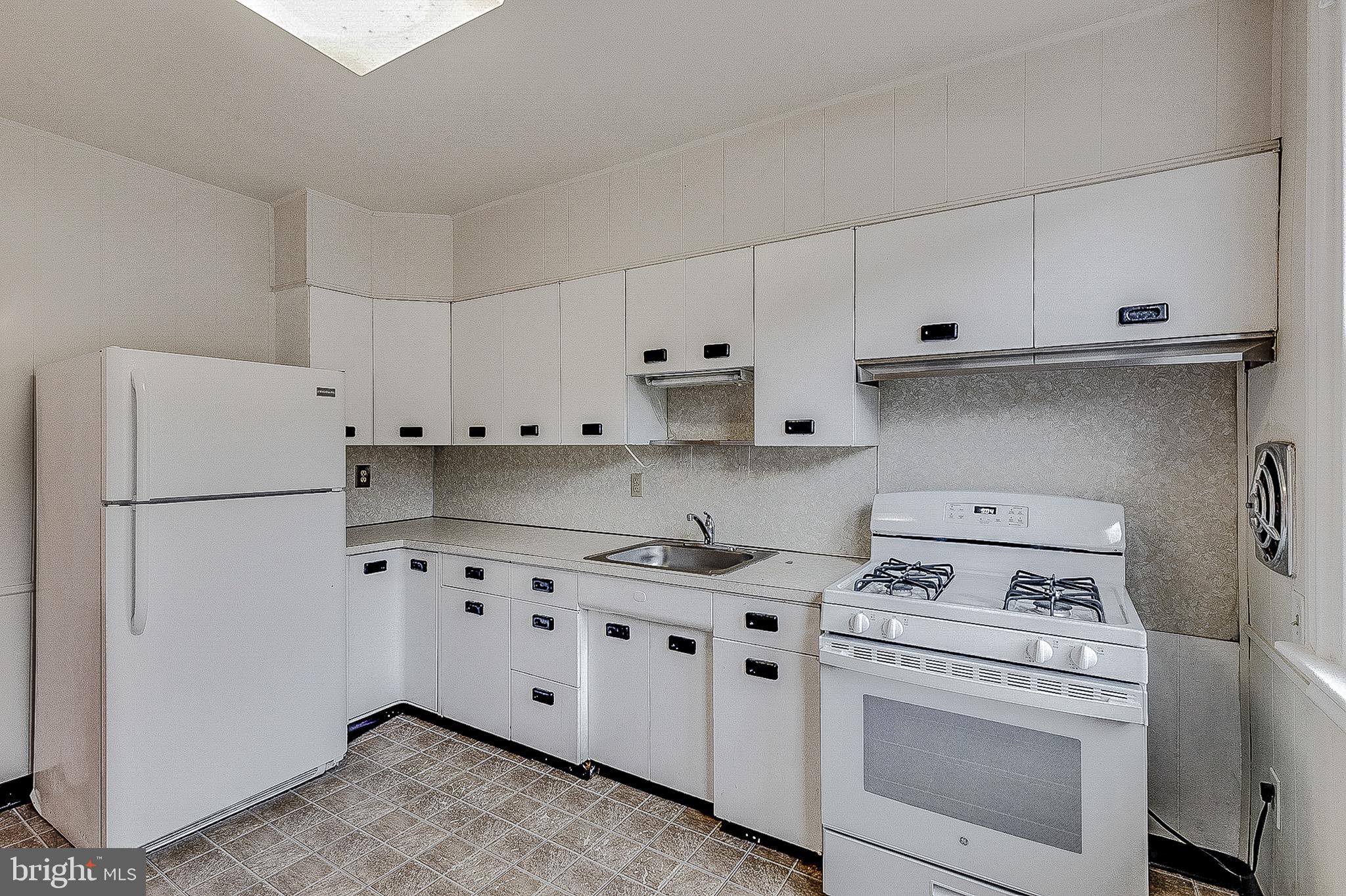 MAYFAIR - Residential