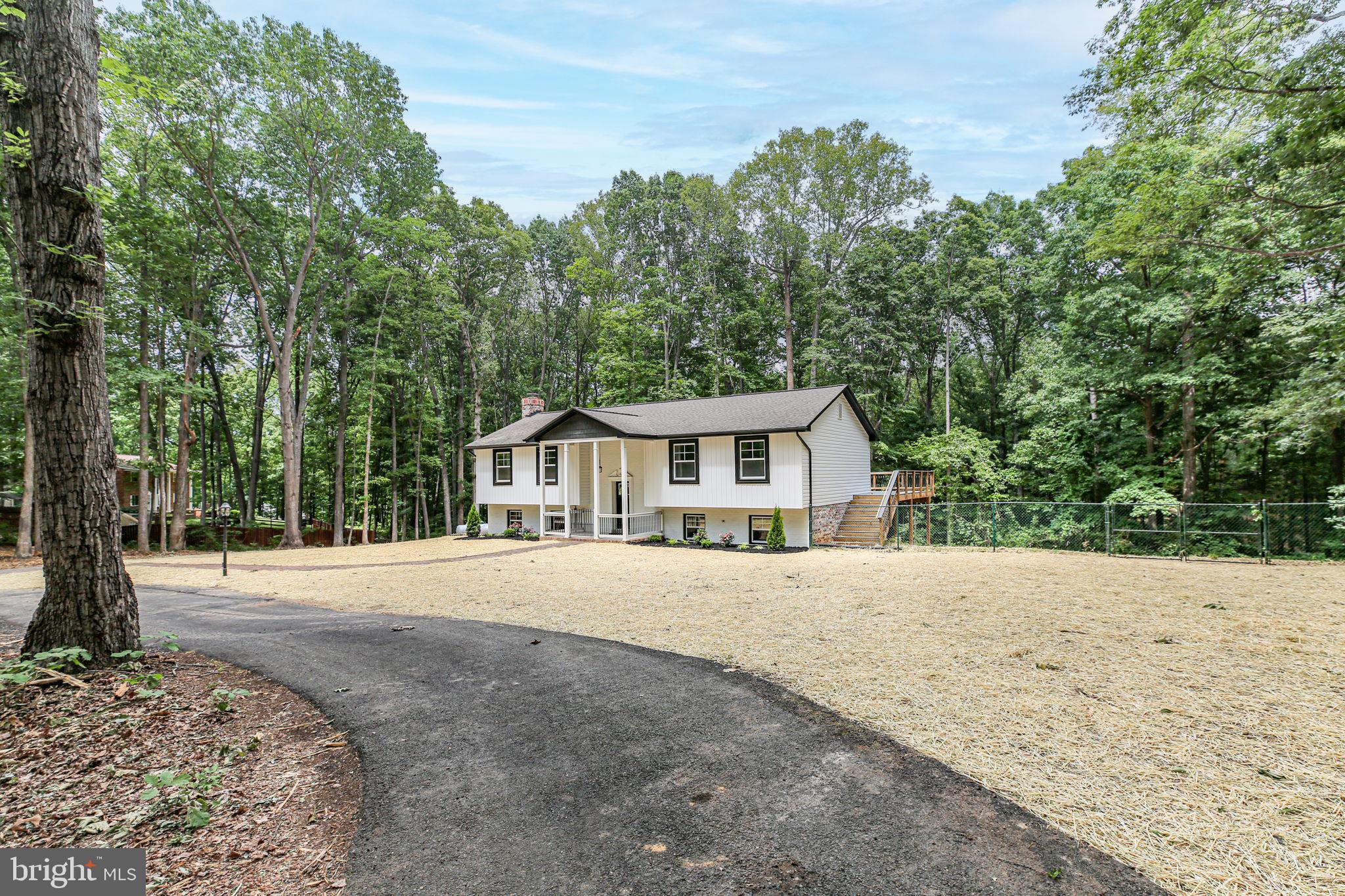 ELVERS(LEE'S HEADQUARTER) - Residential