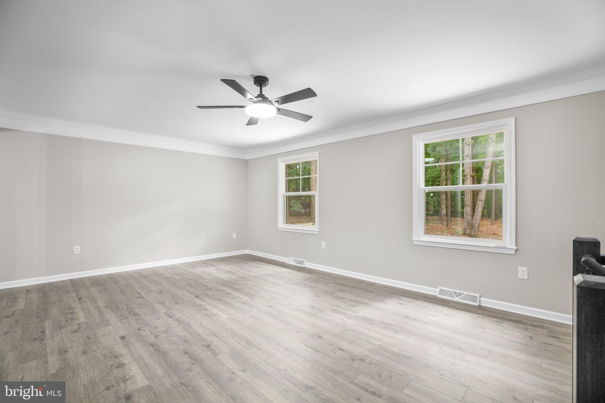 ELVERS(LEE'S HEADQUARTER) - Residential