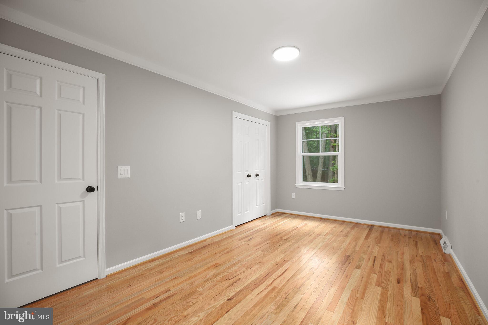 ELVERS(LEE'S HEADQUARTER) - Residential