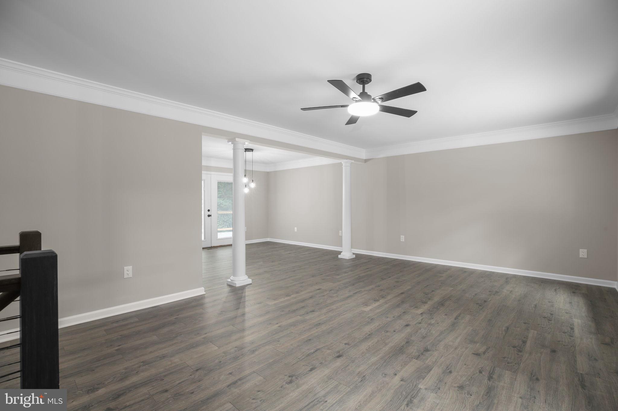 ELVERS(LEE'S HEADQUARTER) - Residential