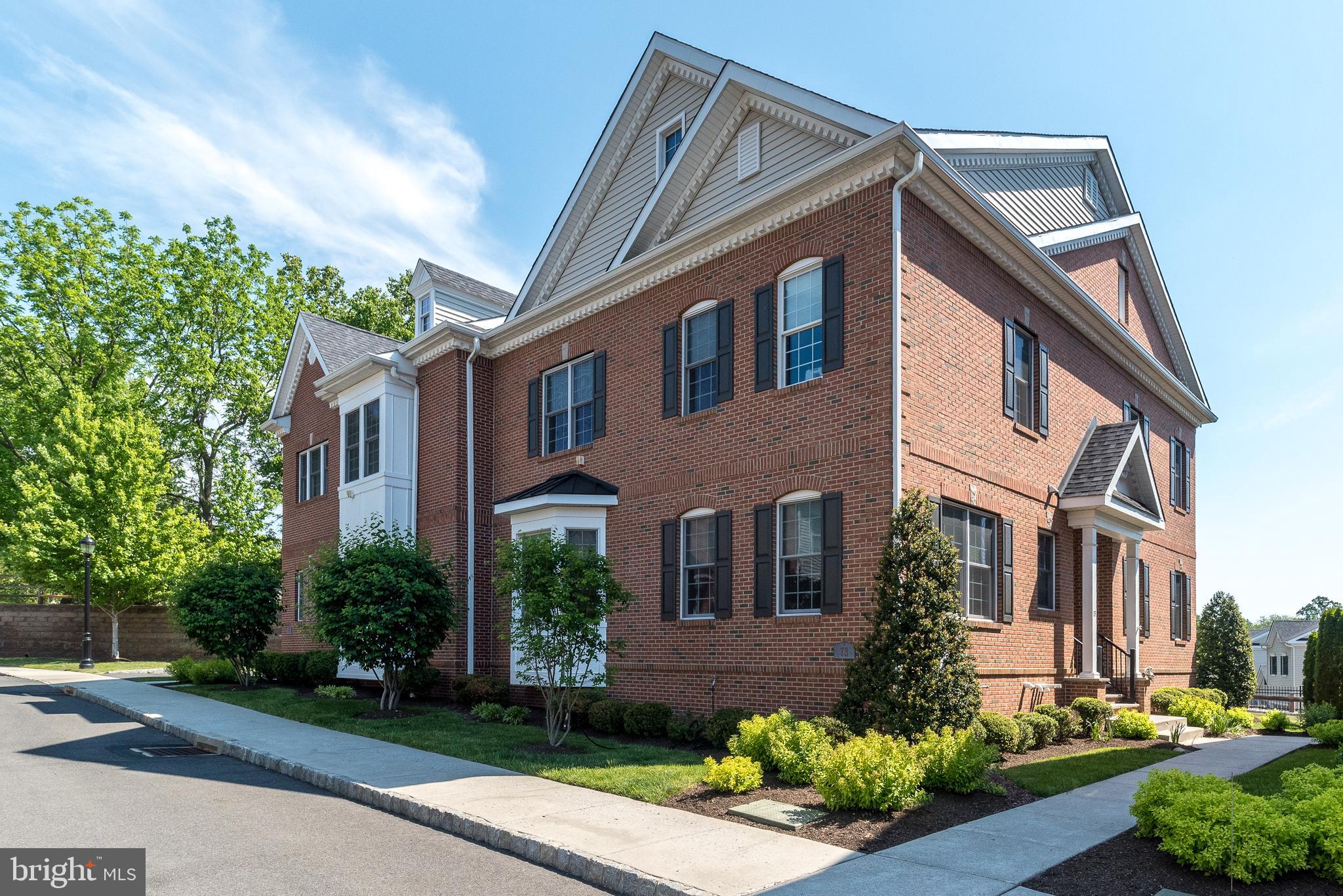 YARDLEY WALK - Residential