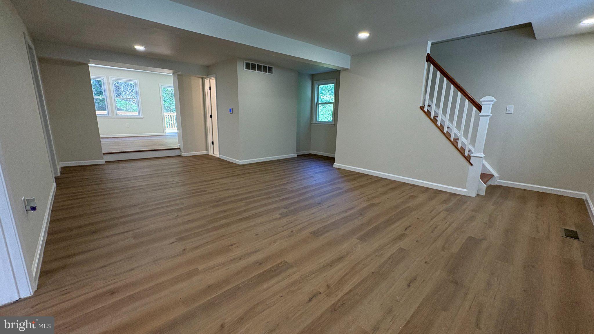 SEVERNA PARK - Residential