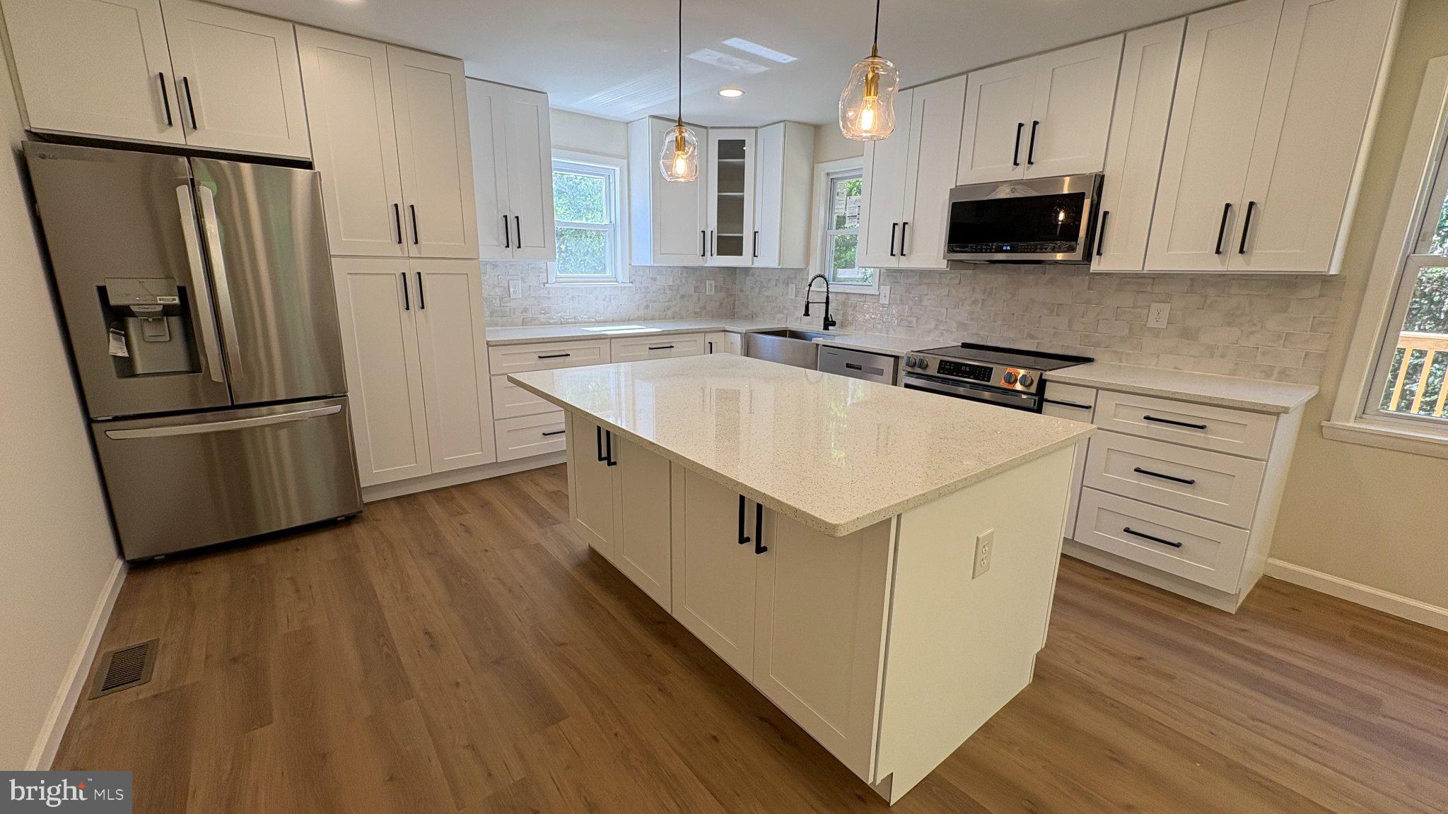 SEVERNA PARK - Residential