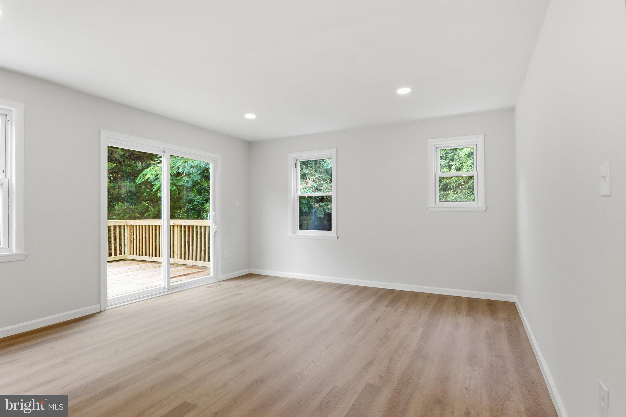 SEVERNA PARK - Residential