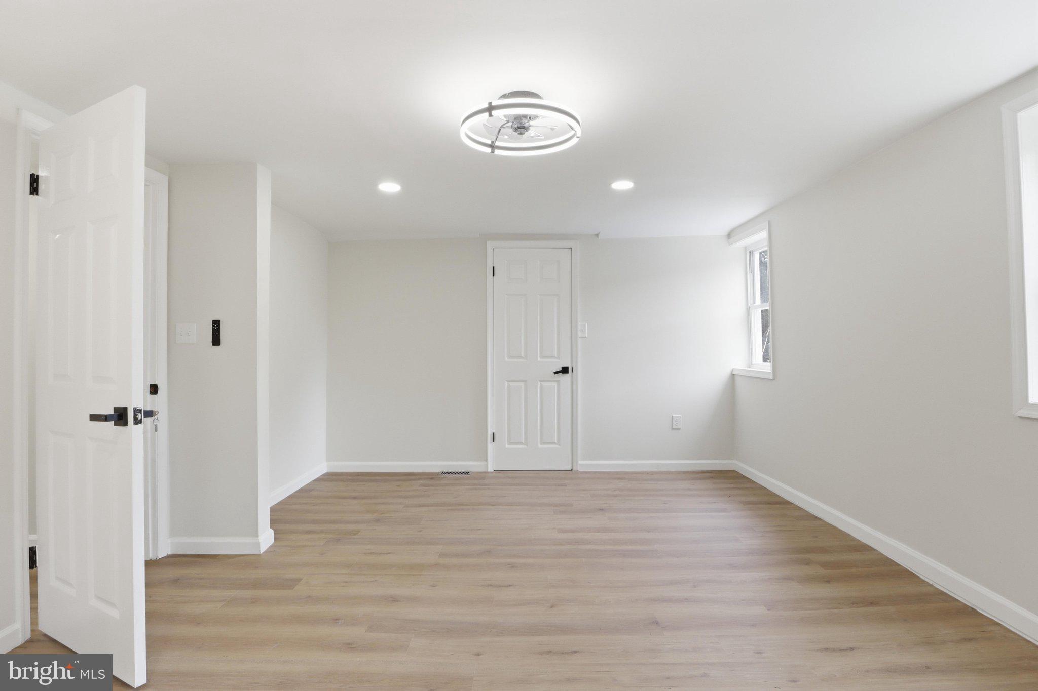 SEVERNA PARK - Residential