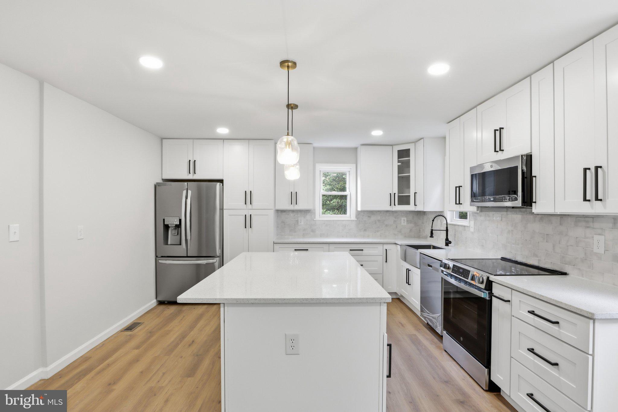 SEVERNA PARK - Residential