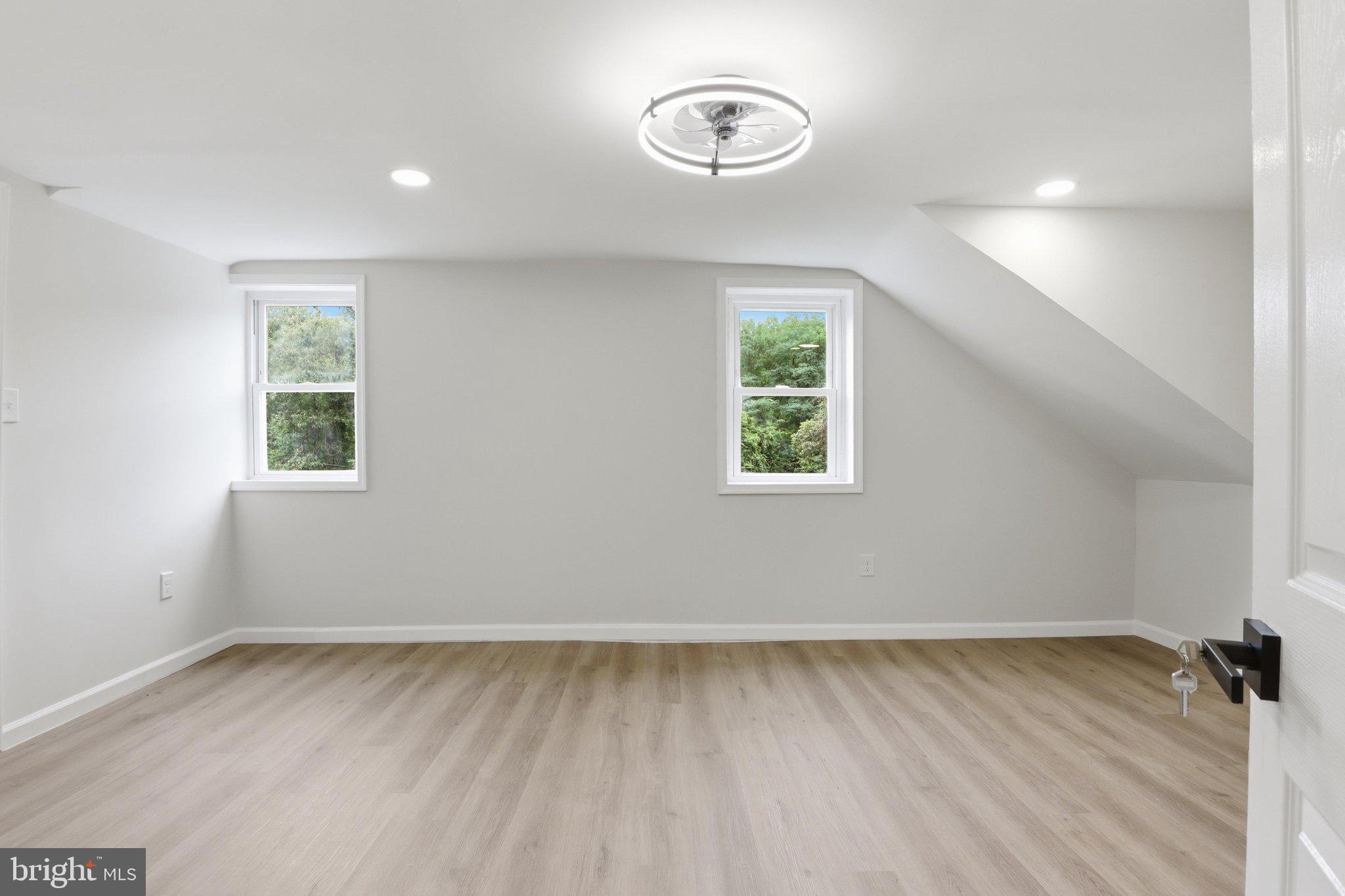 SEVERNA PARK - Residential